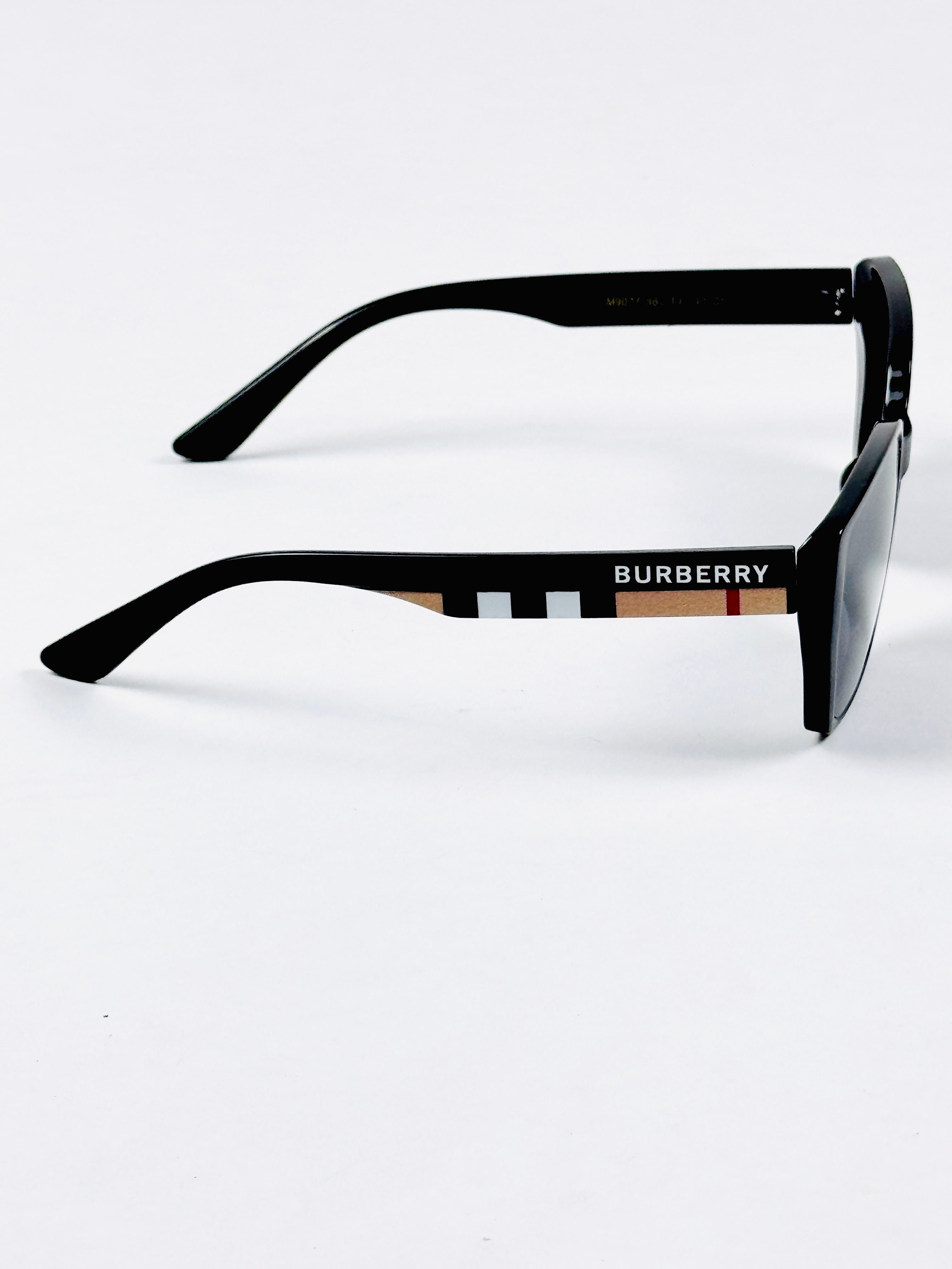 Burberry – 9077 – 56 – Black – Acetate – Sunglasses – Ladies