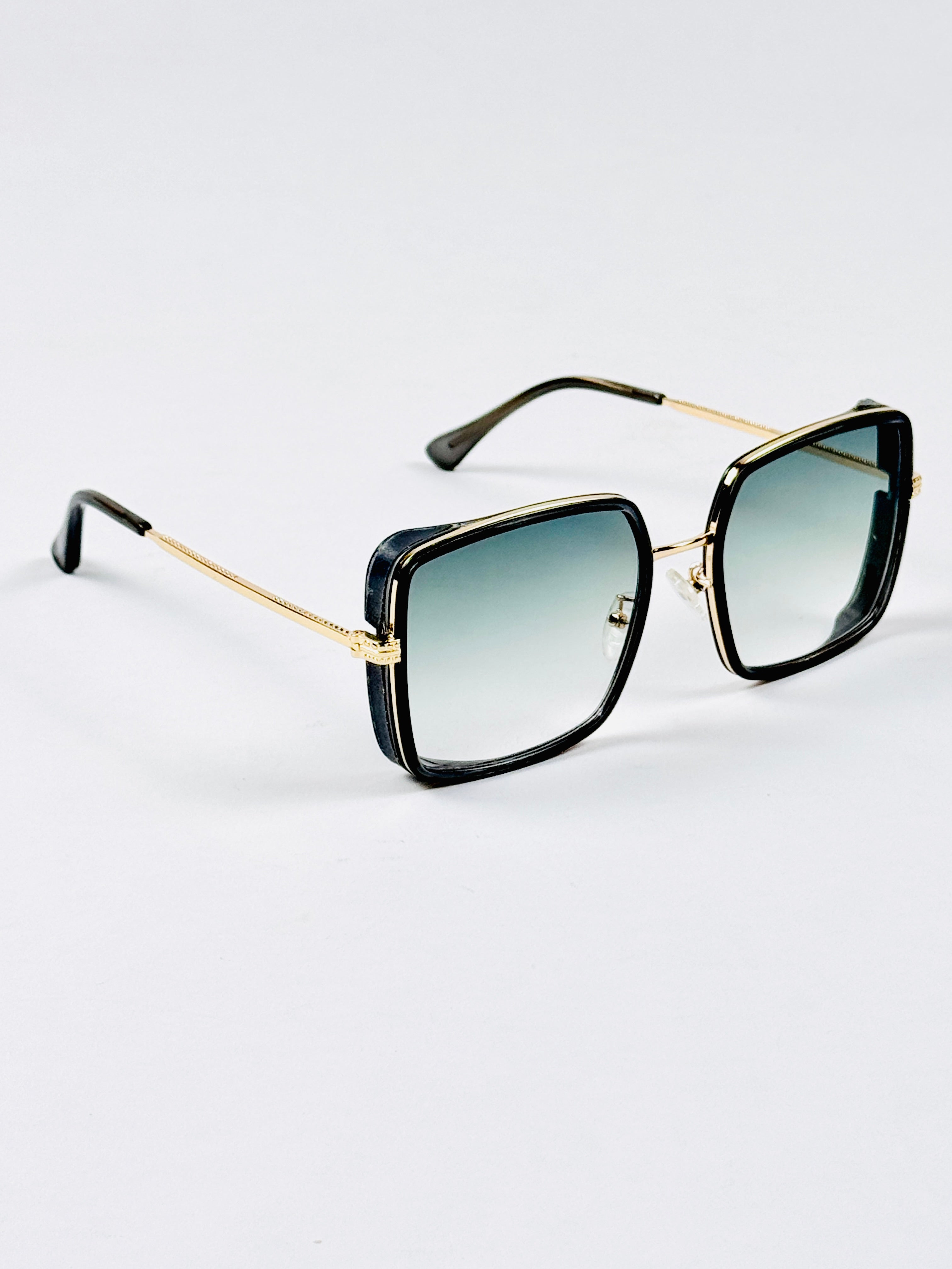 Dior – 220 – 56 – Golden Green Gradient – Metal – Sunglasses – Ladies