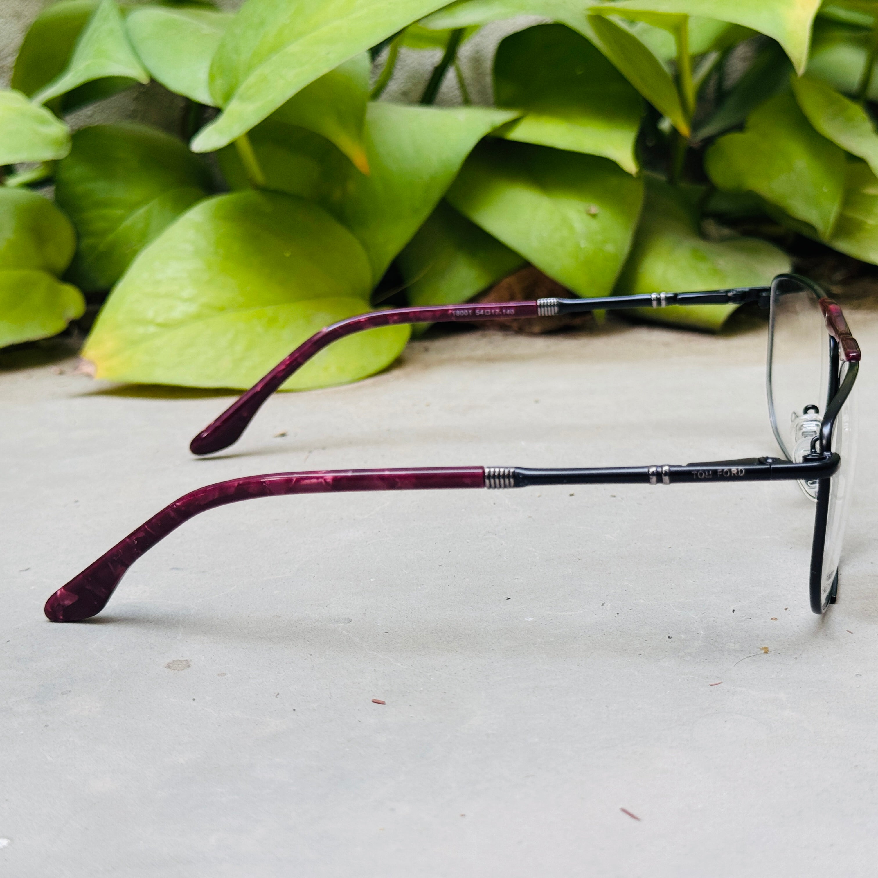 Tom Ford – 18001 – 54 – Black –  Metal - Optics – Unisex