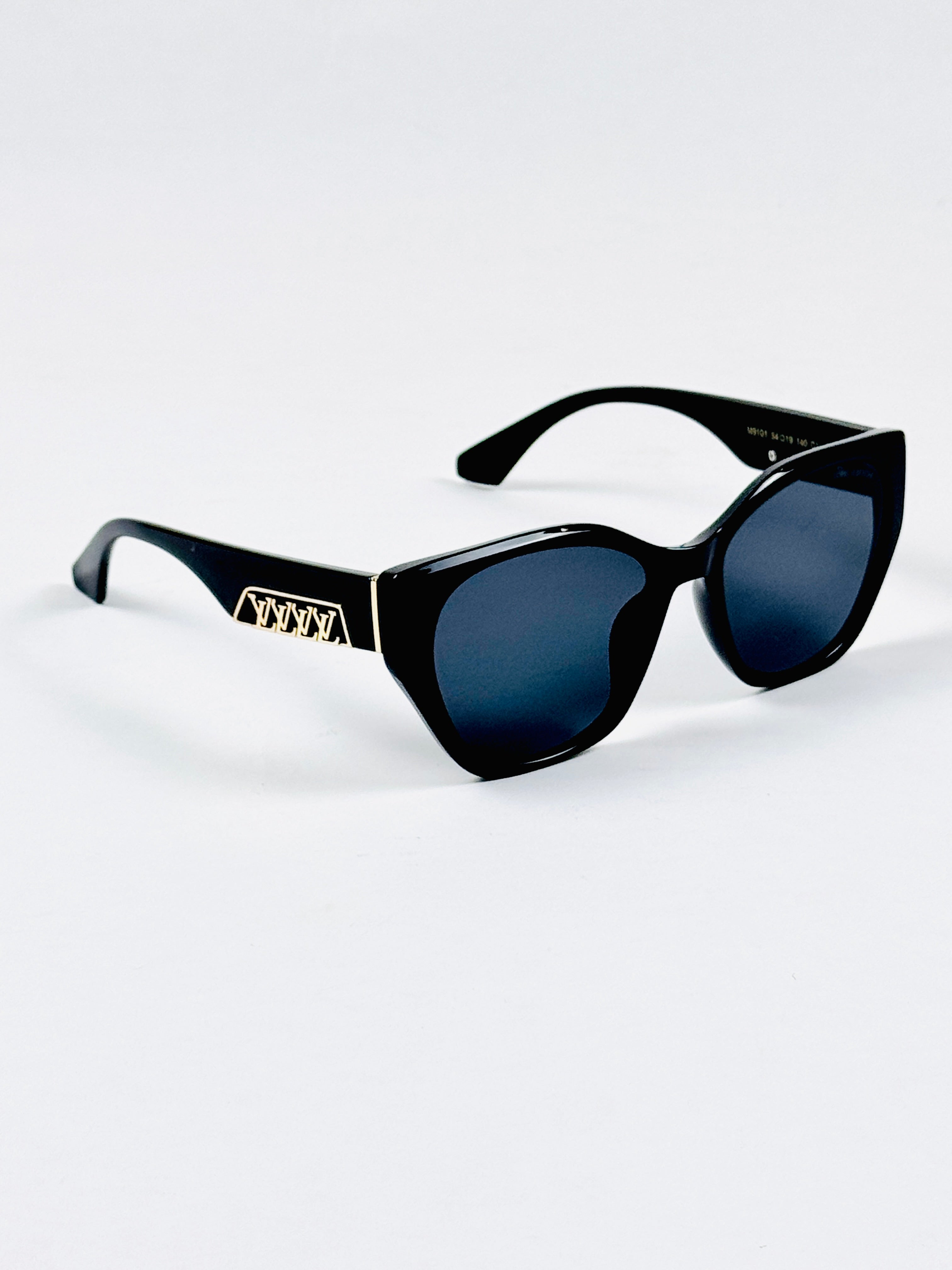 Louis Vuitton - 9101 – 54 – Black – Acetate – Sunglasses – Ladies