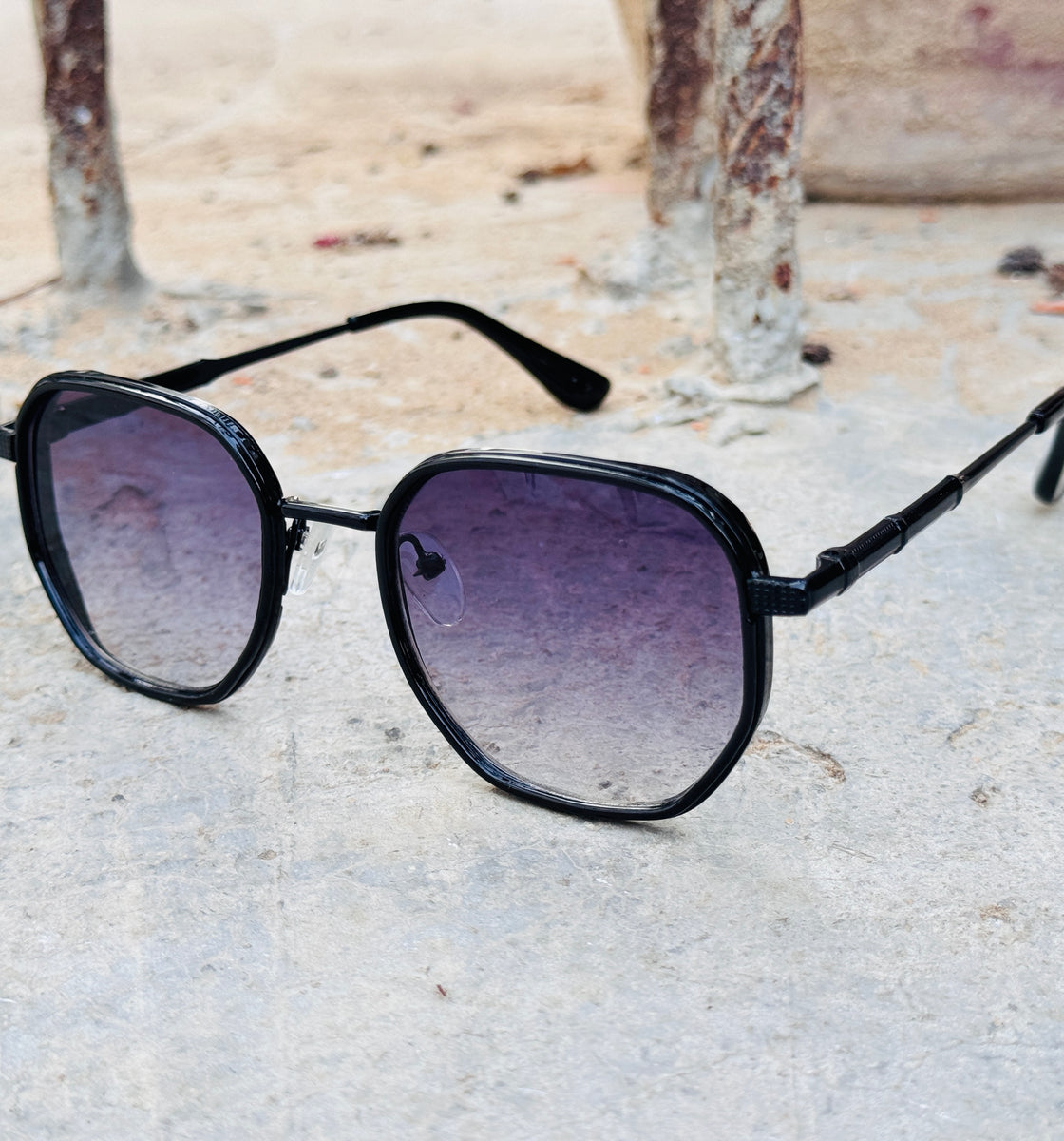 Police – 19395 – 55 – Black Gradient – Metal – Sunglasses – Unisex