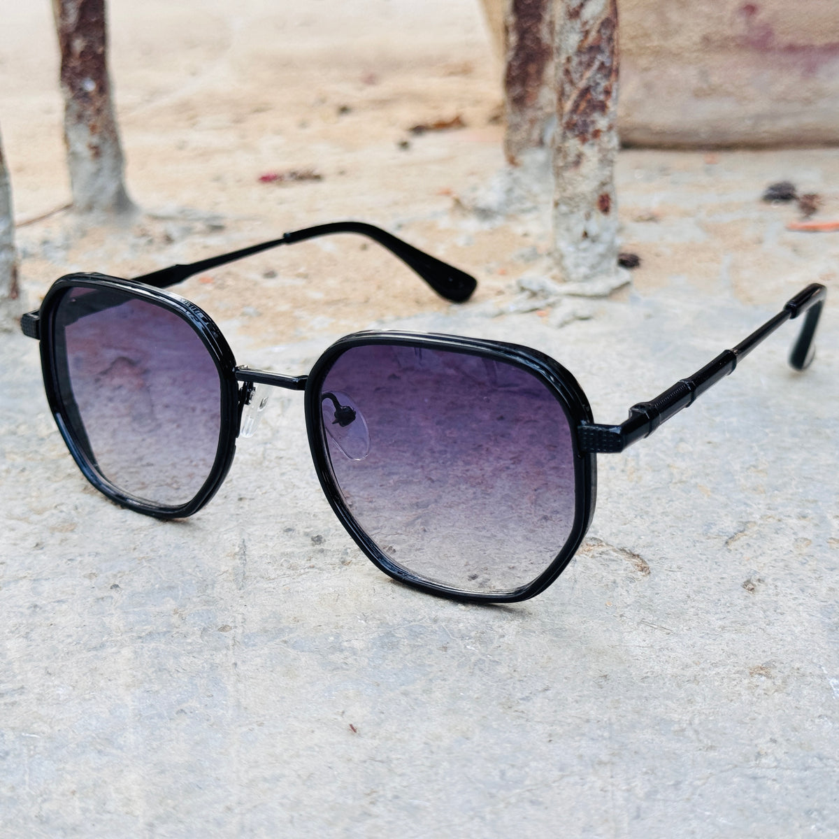 Police – 19395 – 55 – Black Gradient – Metal – Sunglasses – Unisex