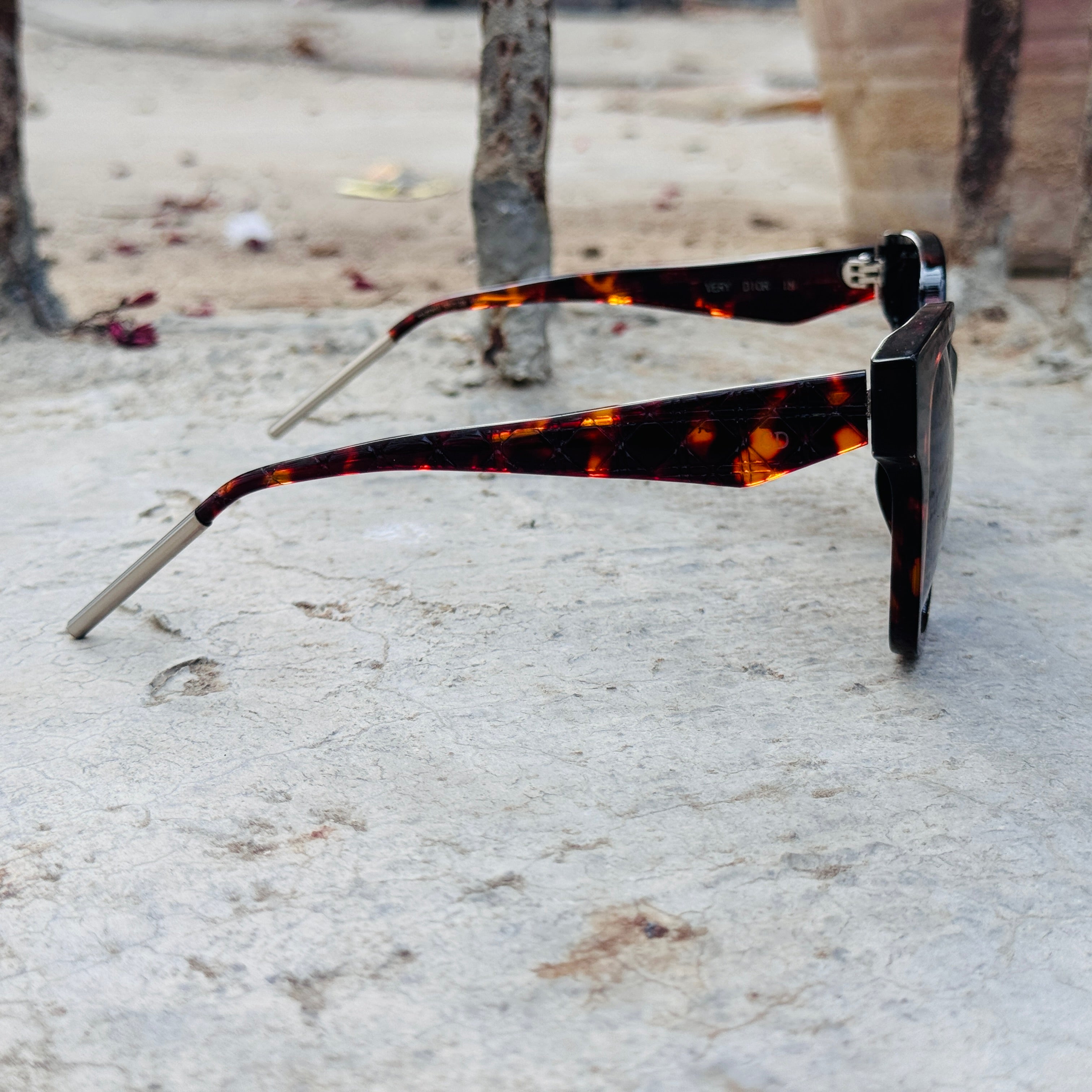 Dior – TVZ - 53 – Tortoise Black - Acetate - Sunglasses – Ladies - Premium