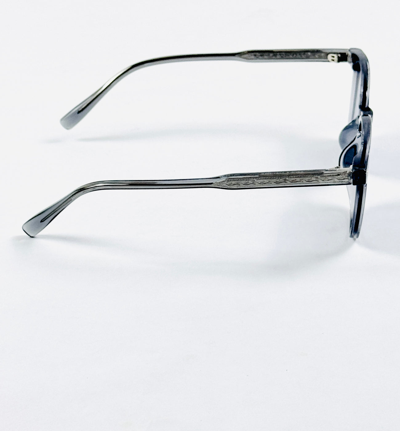 Gentle Monster – 28010 - 49 - Grey – Acetate – Sunglasses - Unisex