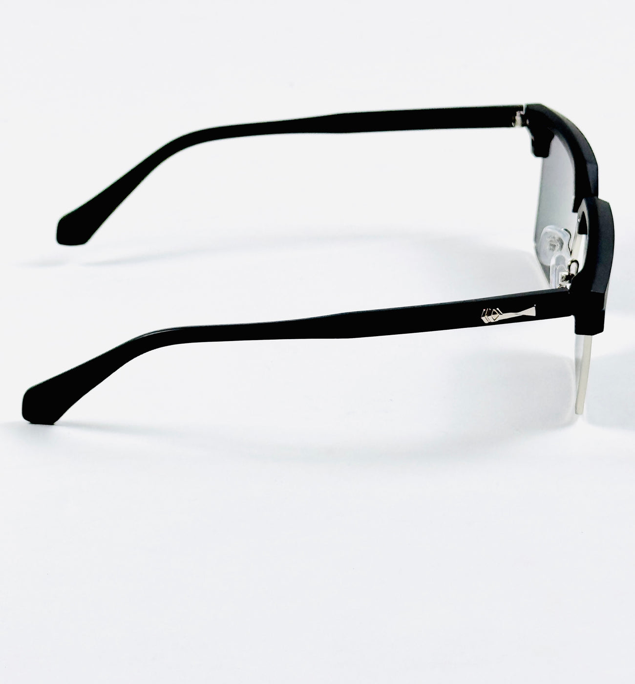 Cartier – 3636 – 56 – Silver Black - Acetate - Metal - Sunglasses – Unisex