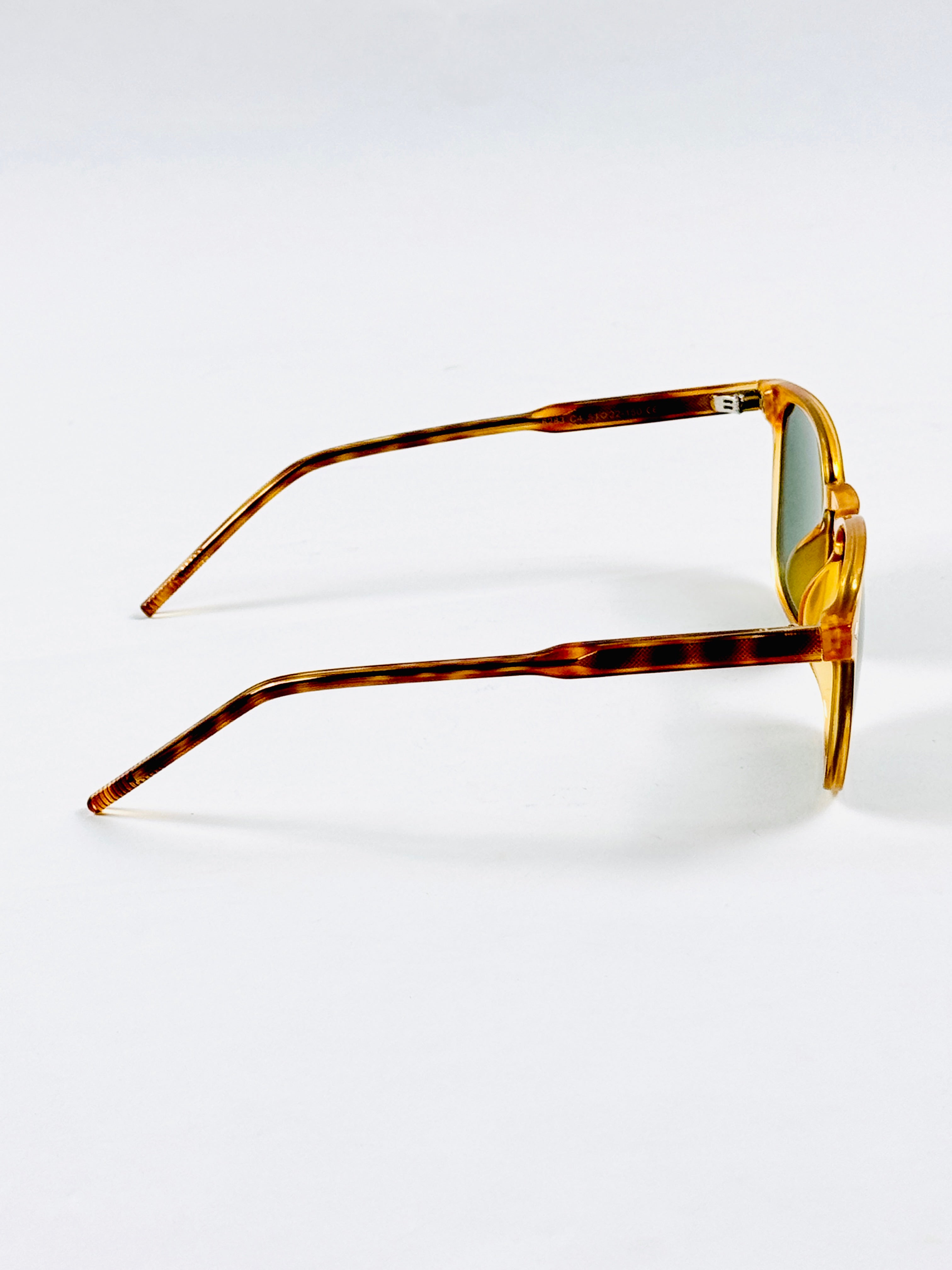 Moscot - 6283 – 51 – Tortoise Green – Acetate – Sunglasses – Unisex