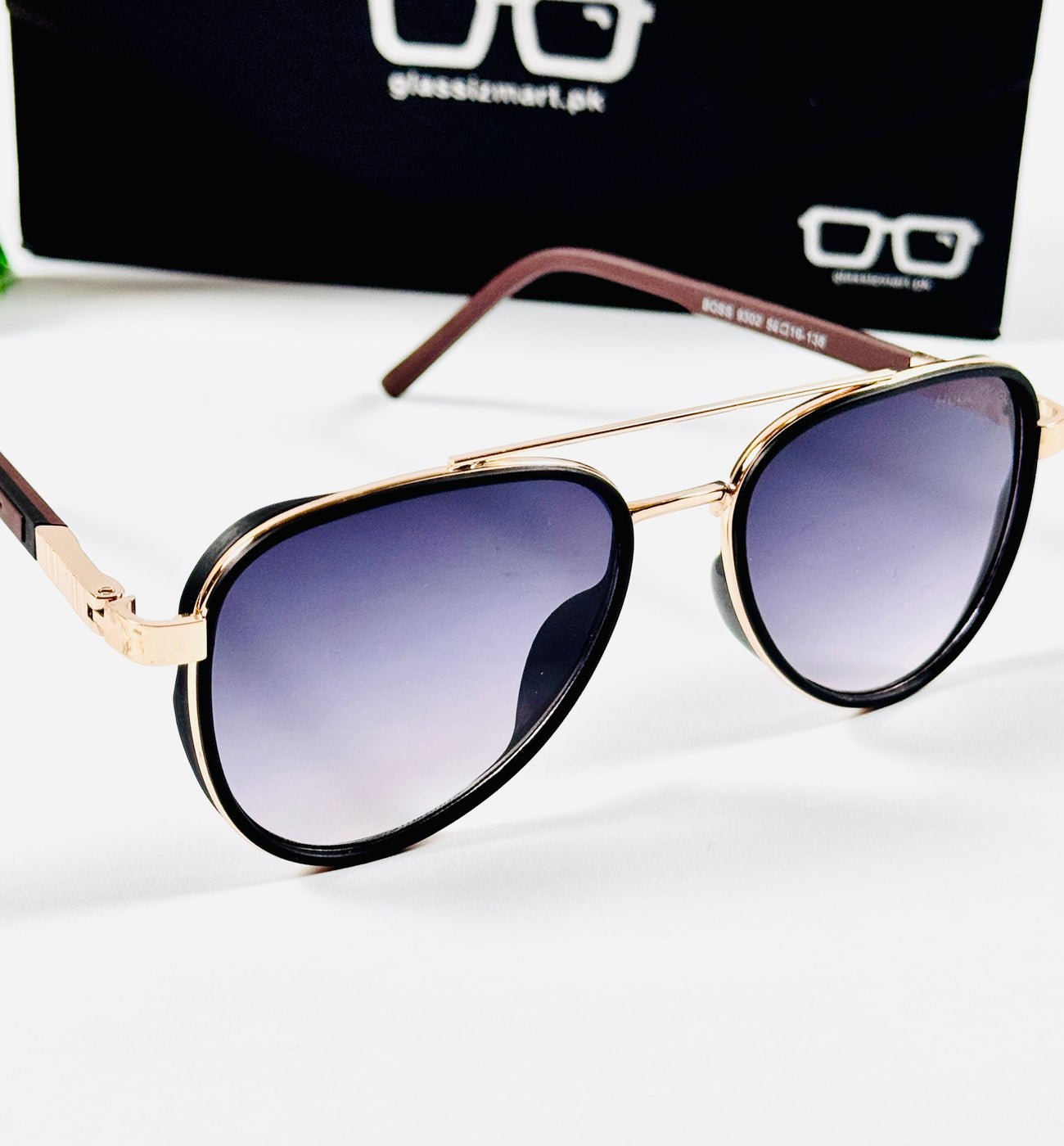 Hugo Boss – 9302 – 58 – Golden Black Gradient – Metal – Sunglasses – Unisex