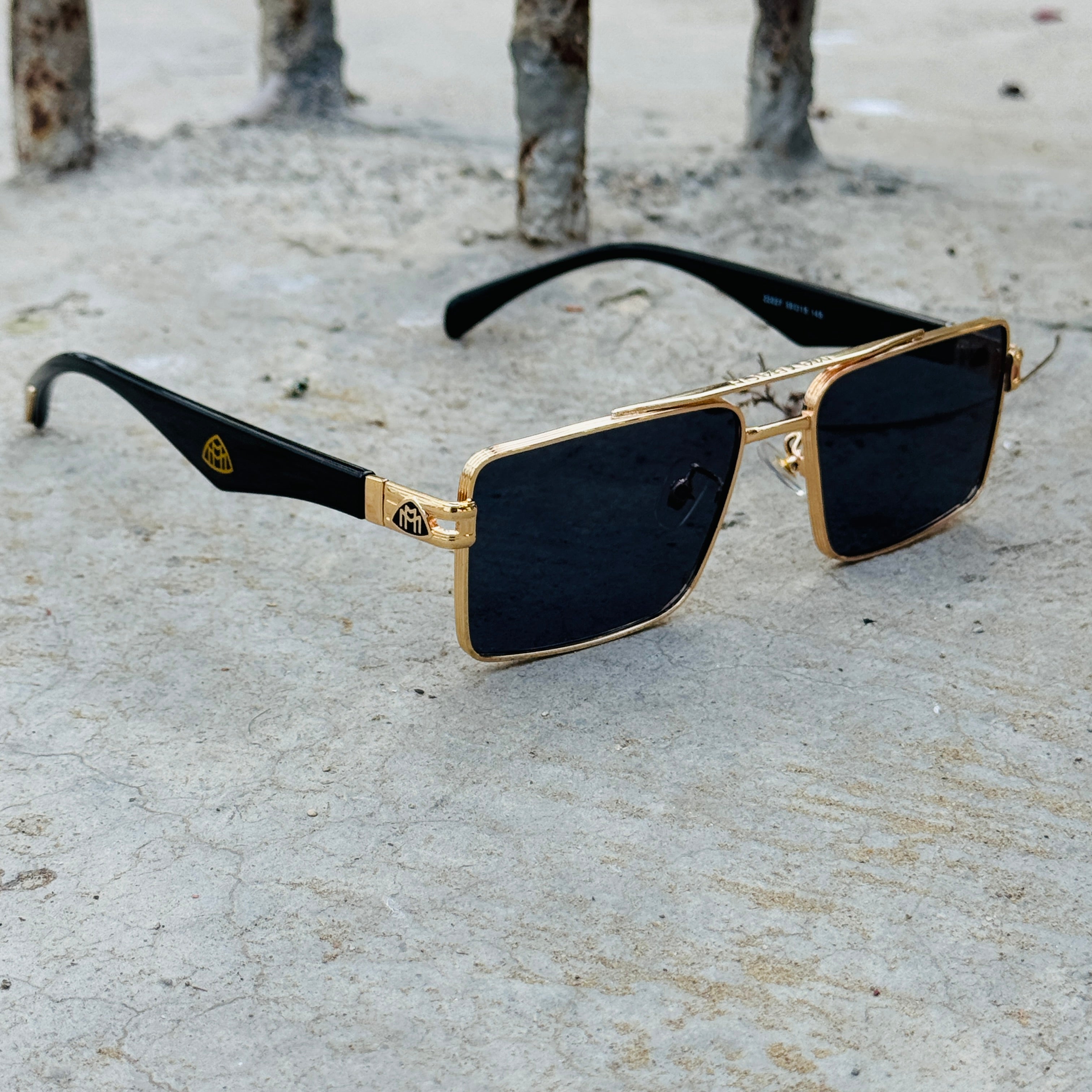 Maybach – 22027 – 59 – Golden Black – Metal – Sunglasses – Unisex