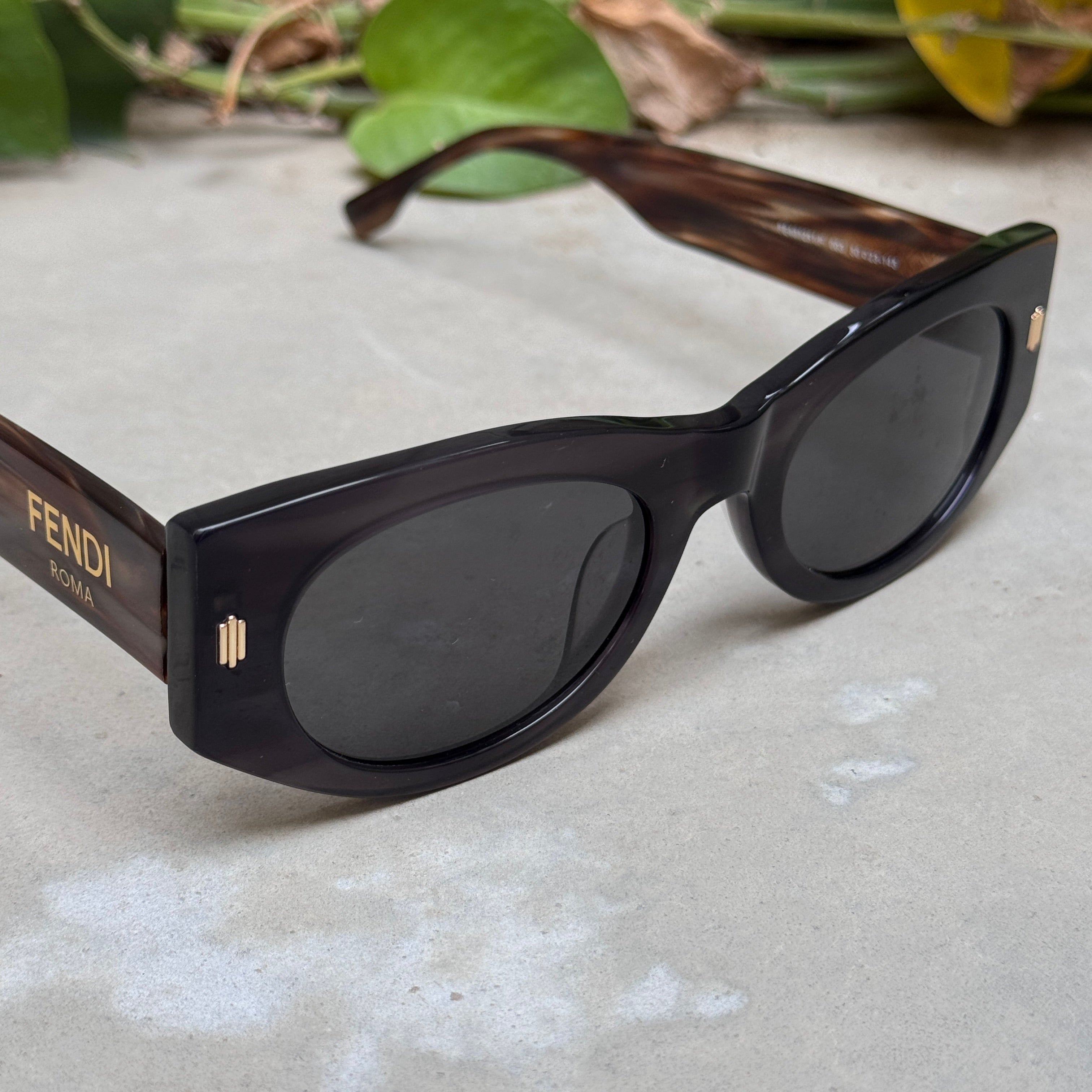 Fendi – 40125 - 50 – Textured – Acetate - Sunglasses – Ladies - Premium