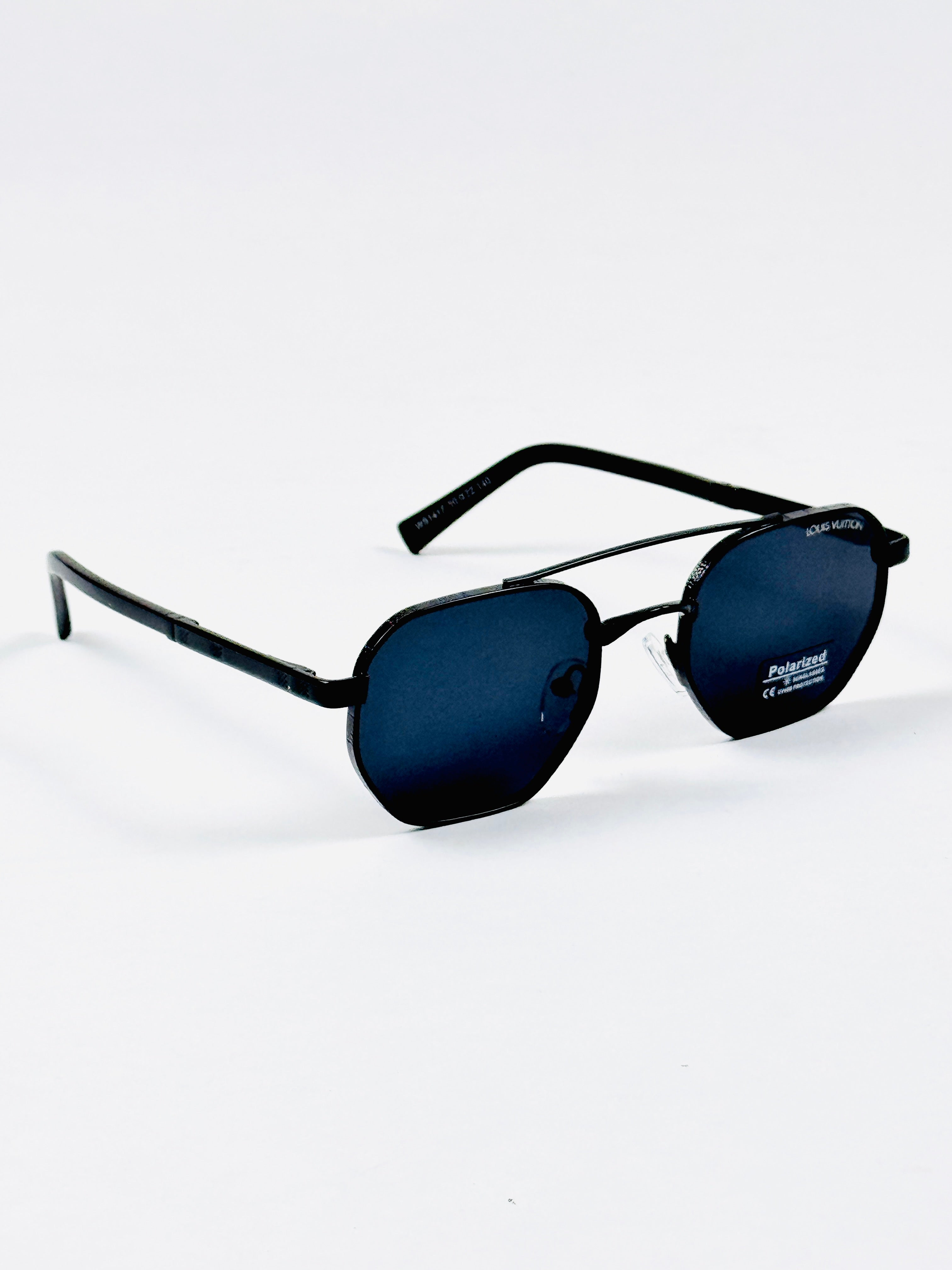 Louis Vuitton – 1417 – 50 – Black – Metal – Sunglasses – Unisex