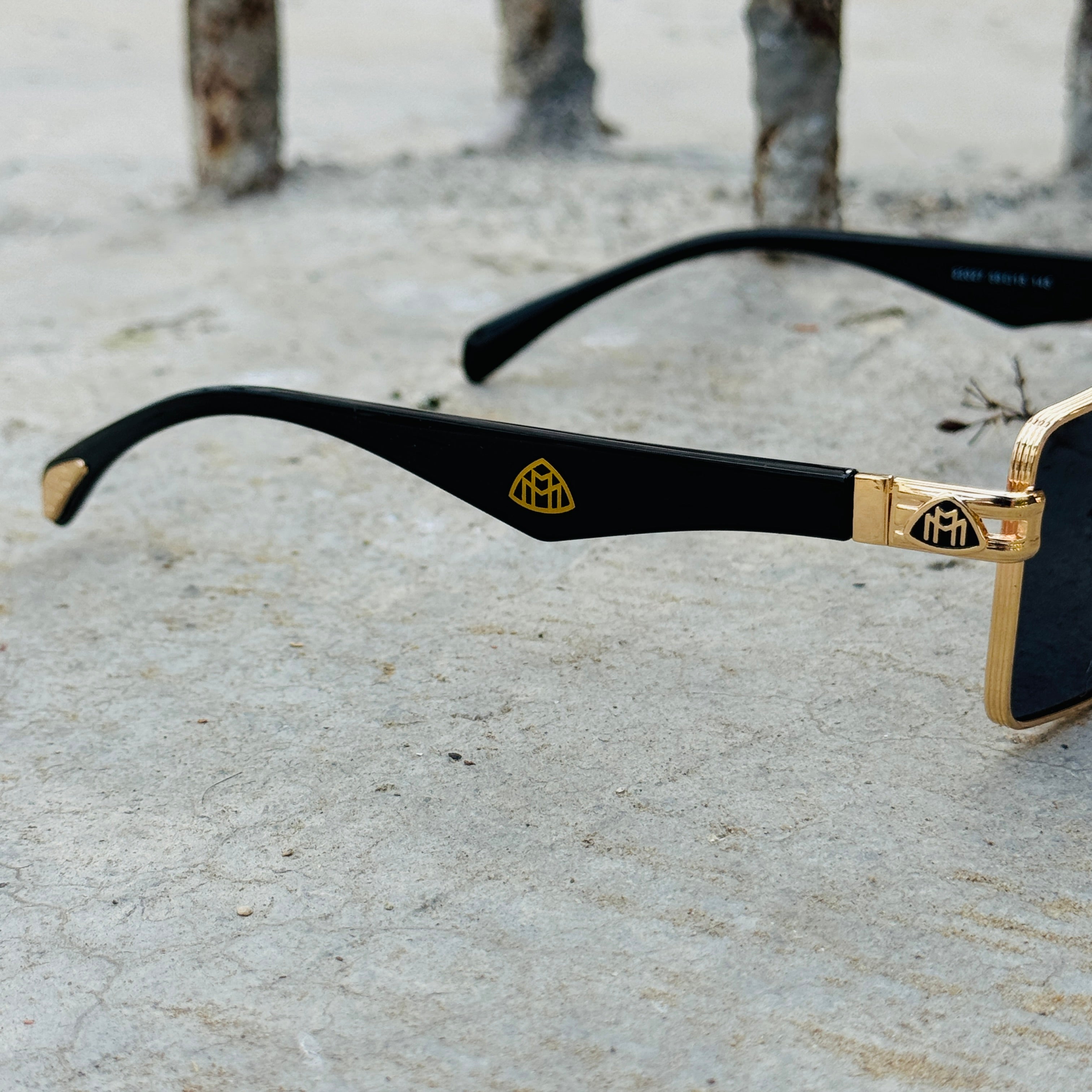 Maybach – 22027 – 59 – Golden Black – Metal – Sunglasses – Unisex