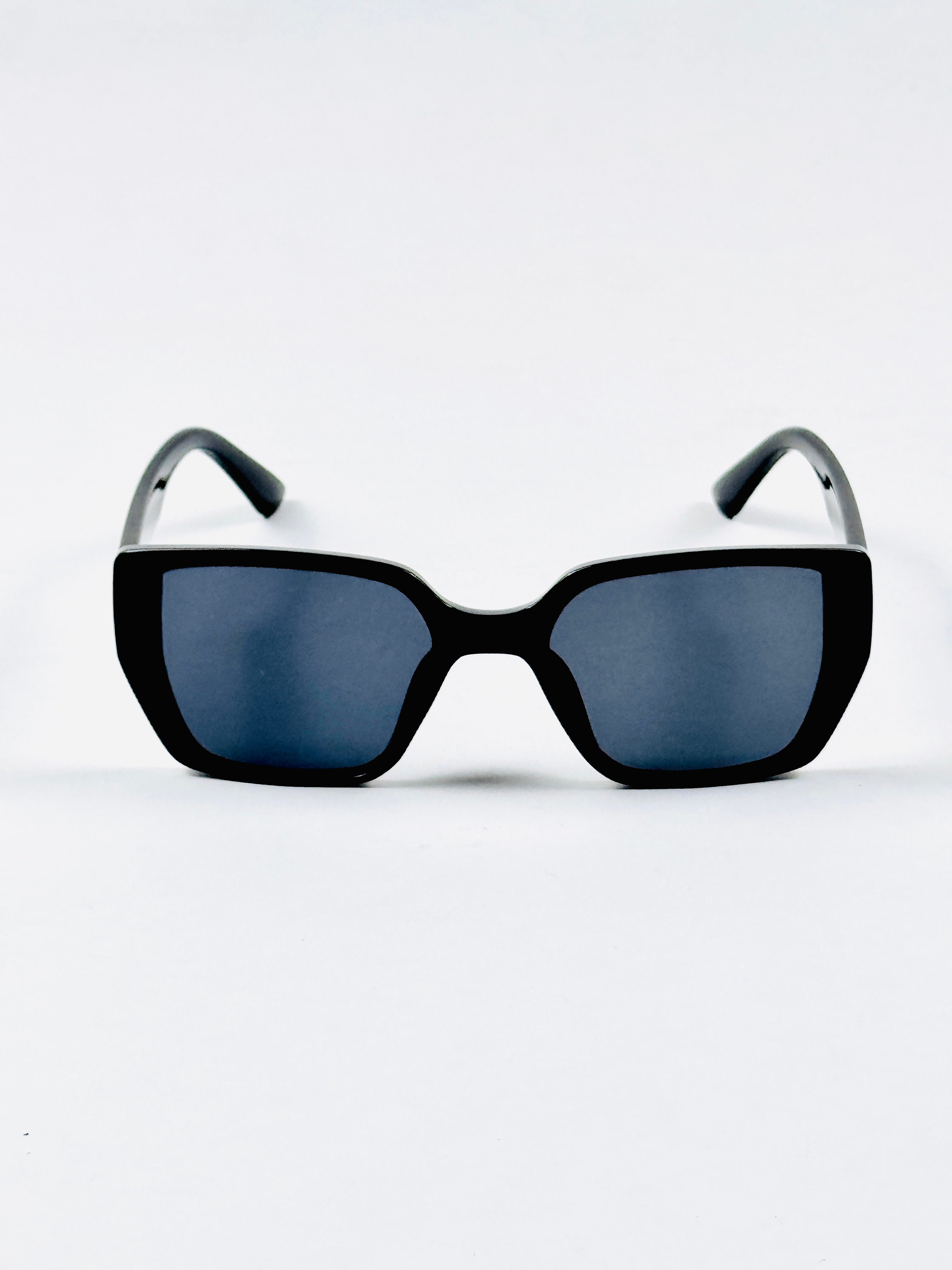 Burberry – 9077 – 56 – Black – Acetate – Sunglasses – Ladies