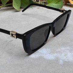 Gucci – 168 - 53 - Black – Acetate - Sunglasses – Ladies - Premium