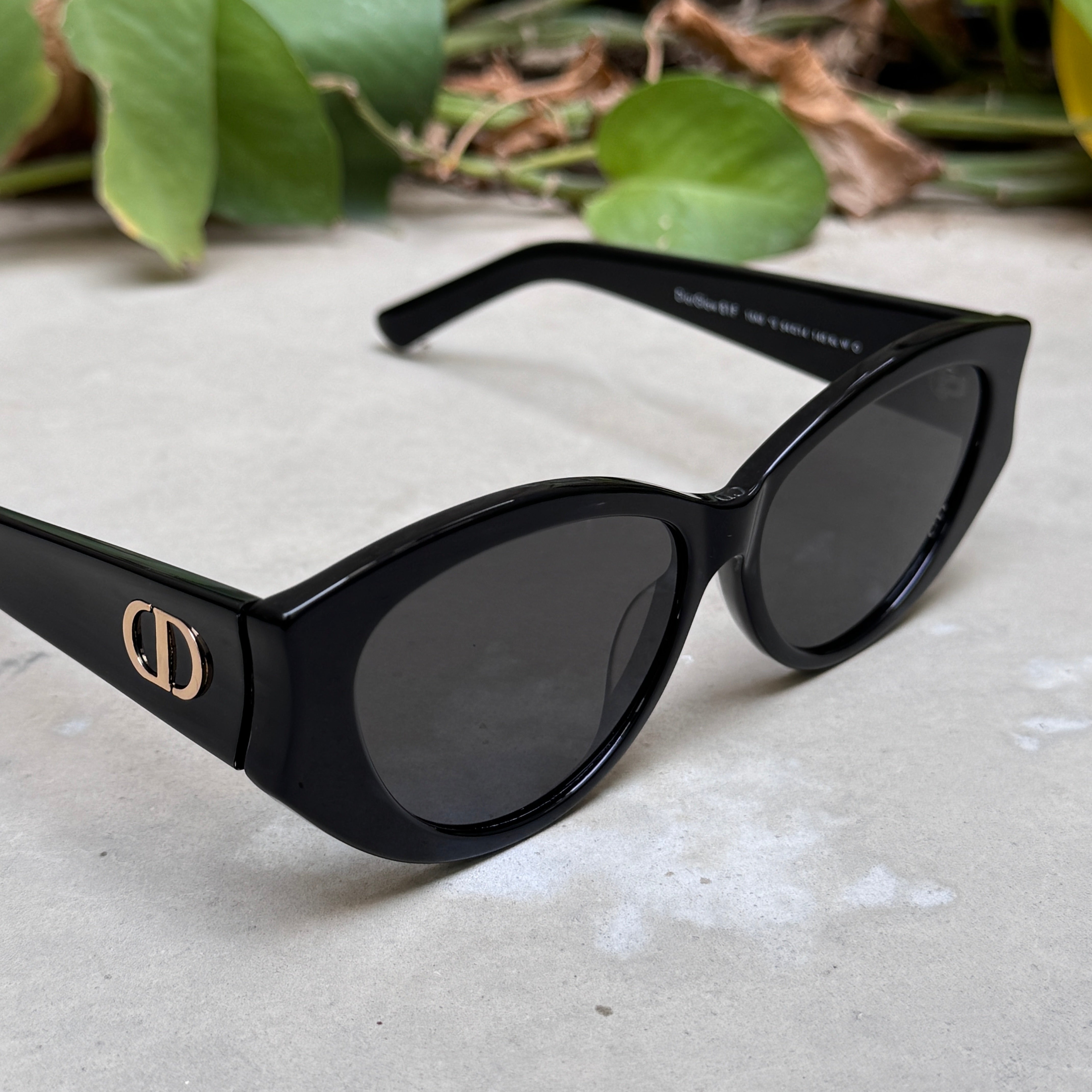 Christian Dior – 10AO - 56 – Black – Acetate - Sunglasses – Unisex - Premium