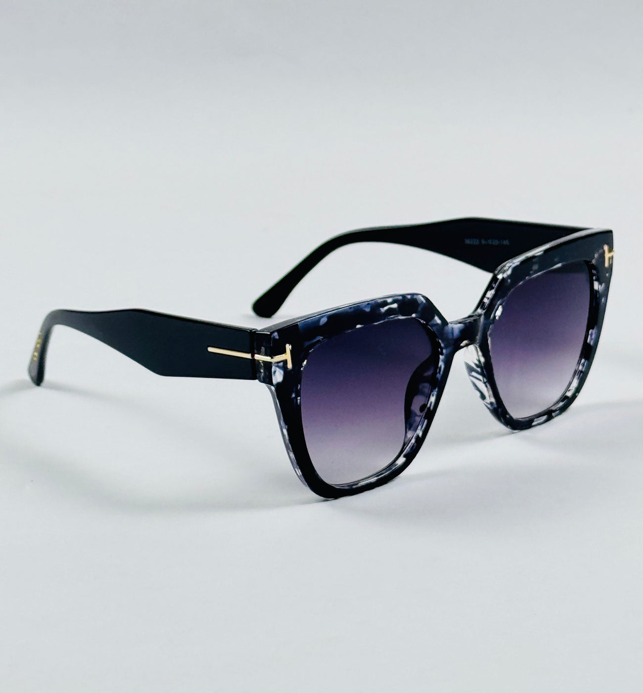Tom Ford - 36222 – 54 – Black Textured – Acetate – Sunglasses – Ladies