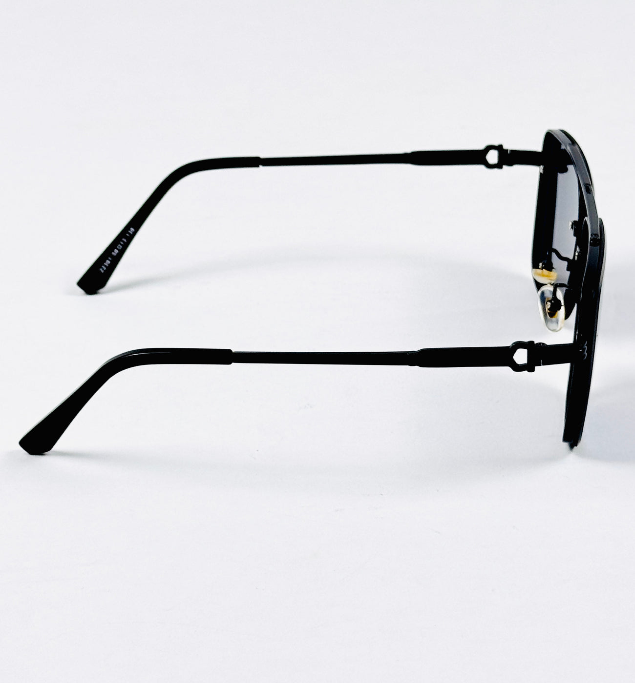 Cartier – 22391 – 58 – Black – Metal – Sunglasses – Unisex