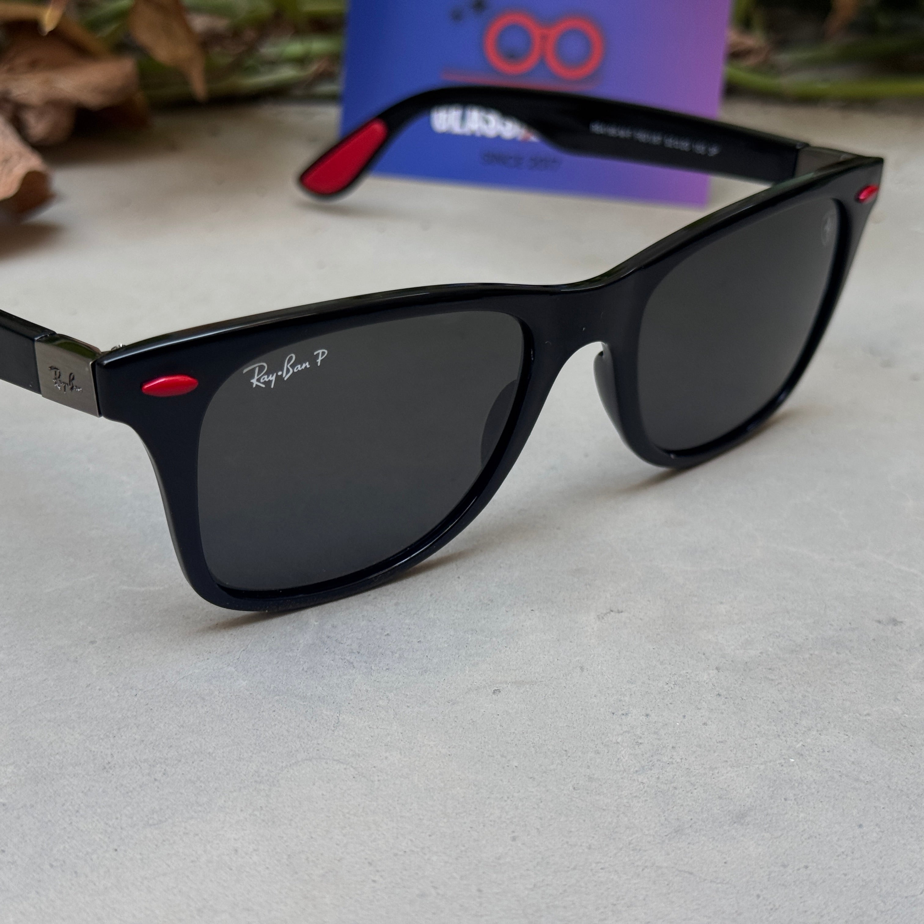 RayBan – 4195 – 52 – Black –  Acetate- Sunglasses – Unisex - Premium