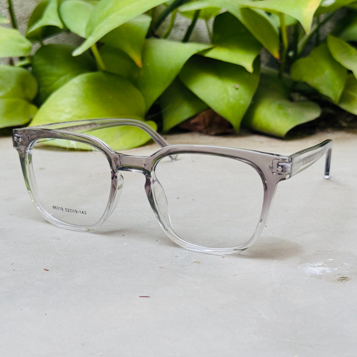 Tumbler – 86319 – 52 – Grey Gradient –  Acetate - Optics – Unisex