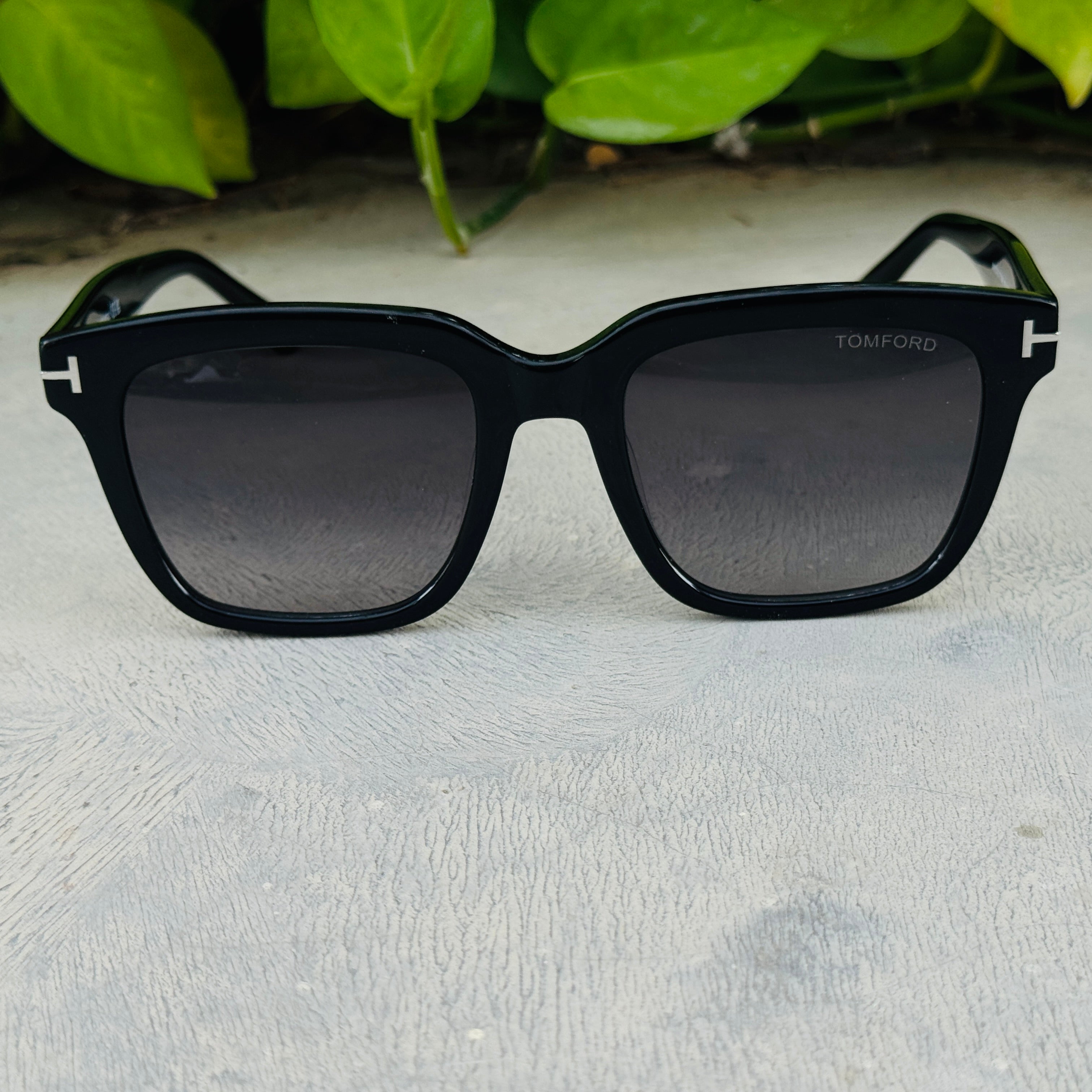 Tom Ford – 0646 - 53 – Black Gradient – Acetate - Sunglasses – Unisex - Premium