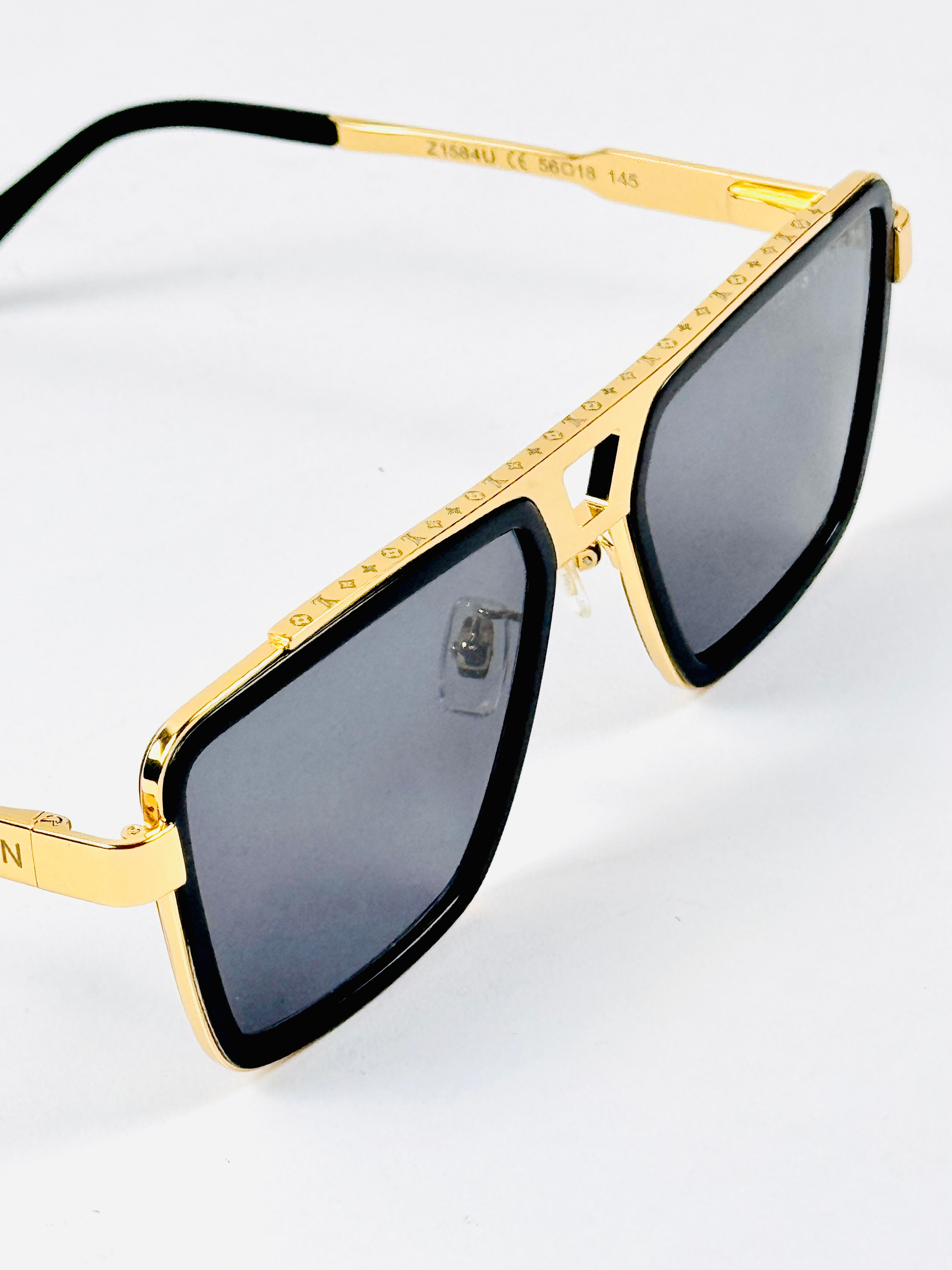 Louis Vuitton – 1584 - 56 – Golden Black Gradient - Metal - Sunglasses – Unisex - Premium