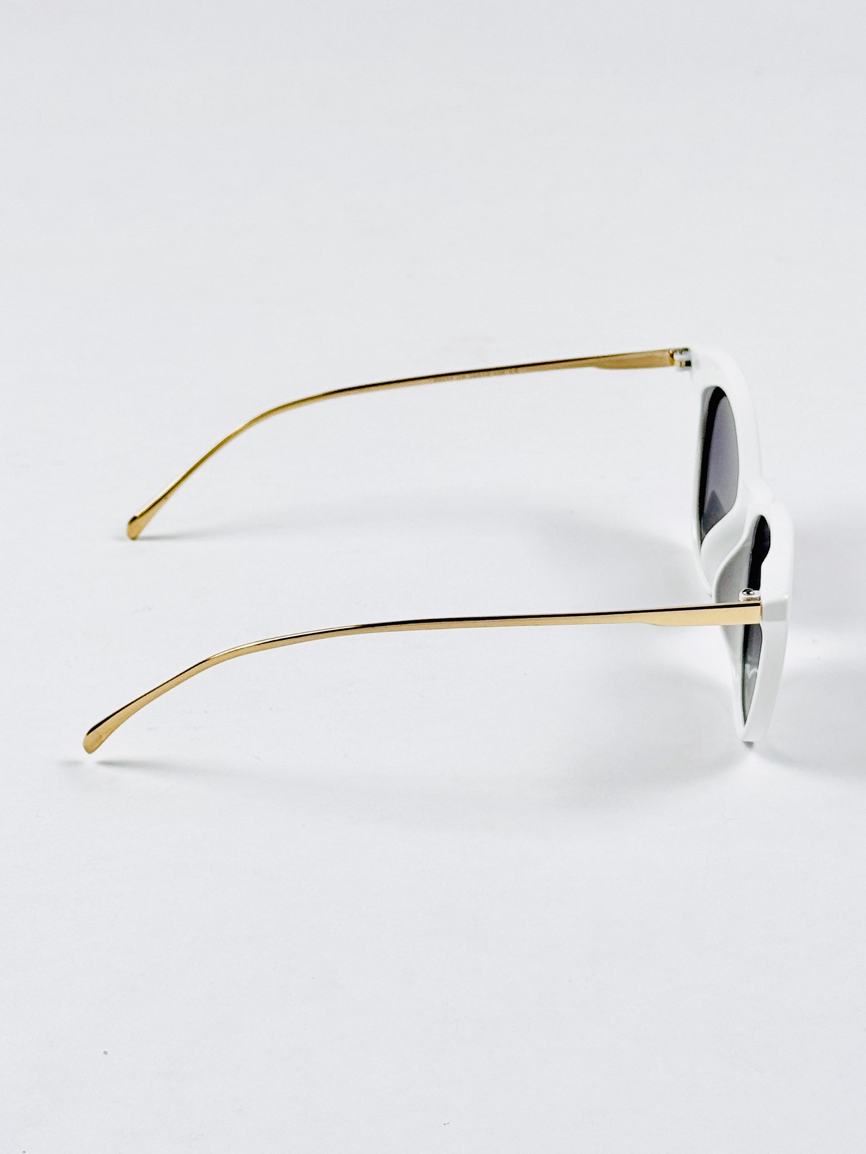 Dior – 9011 – 54 – Golden White – Metal – Sunglasses – Ladies