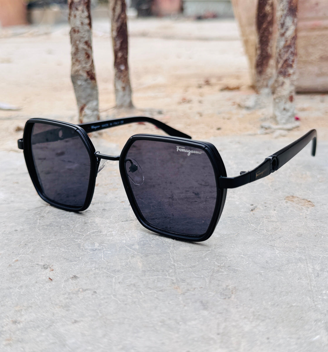 Ferragamo – 366 – 55 – Black – Metal – Sunglasses – Unisex