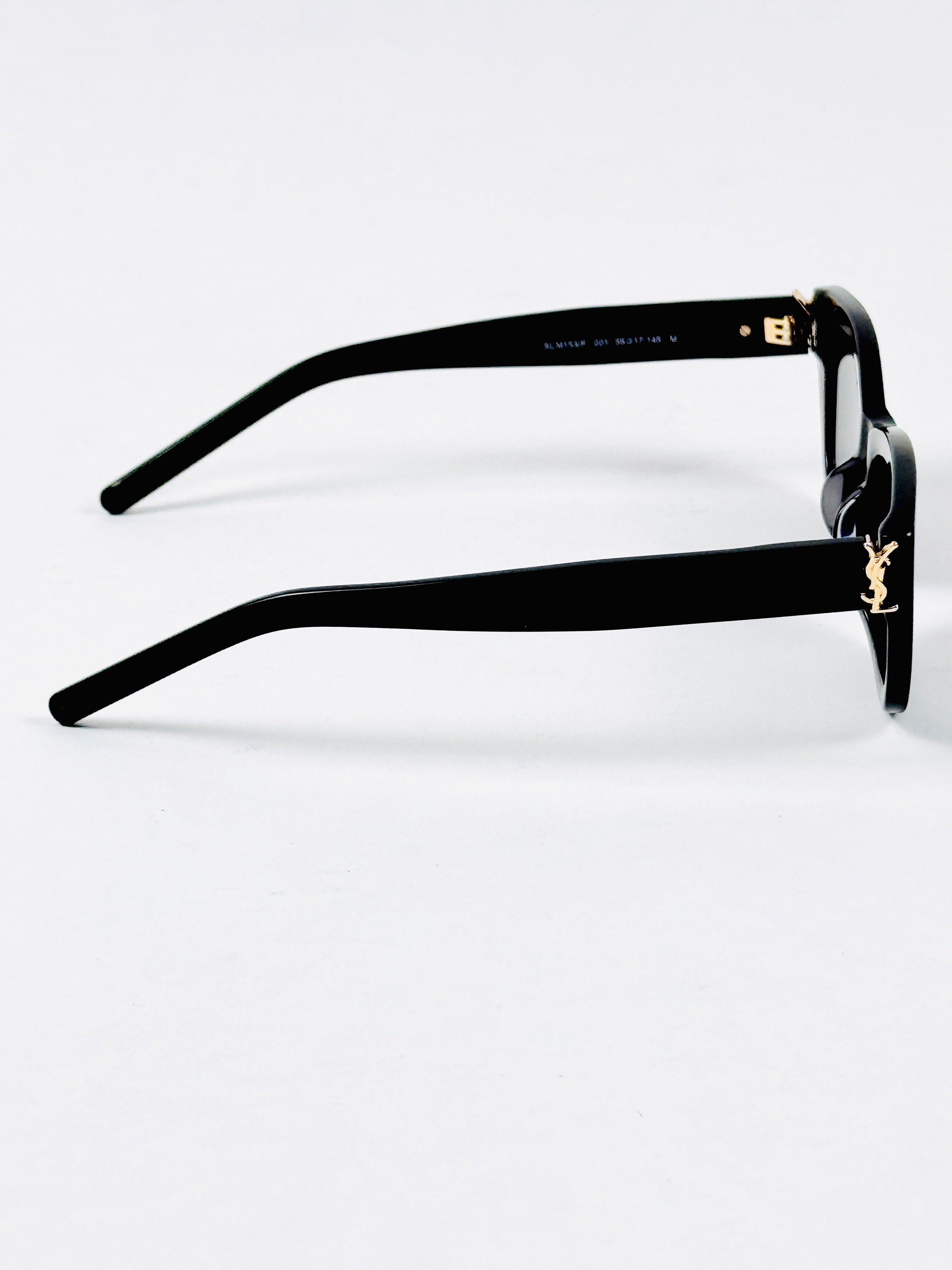 Ysl – 94 - M153 – Black – Acetate - Sunglasses – Ladies - Premium