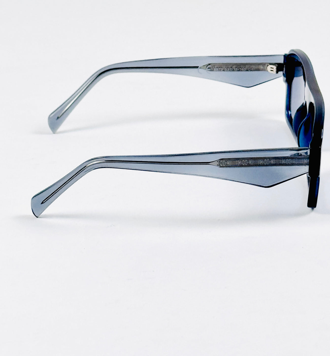 Moscot - 8873 – 53 – Blue – Acetate – Sunglasses – Unisex
