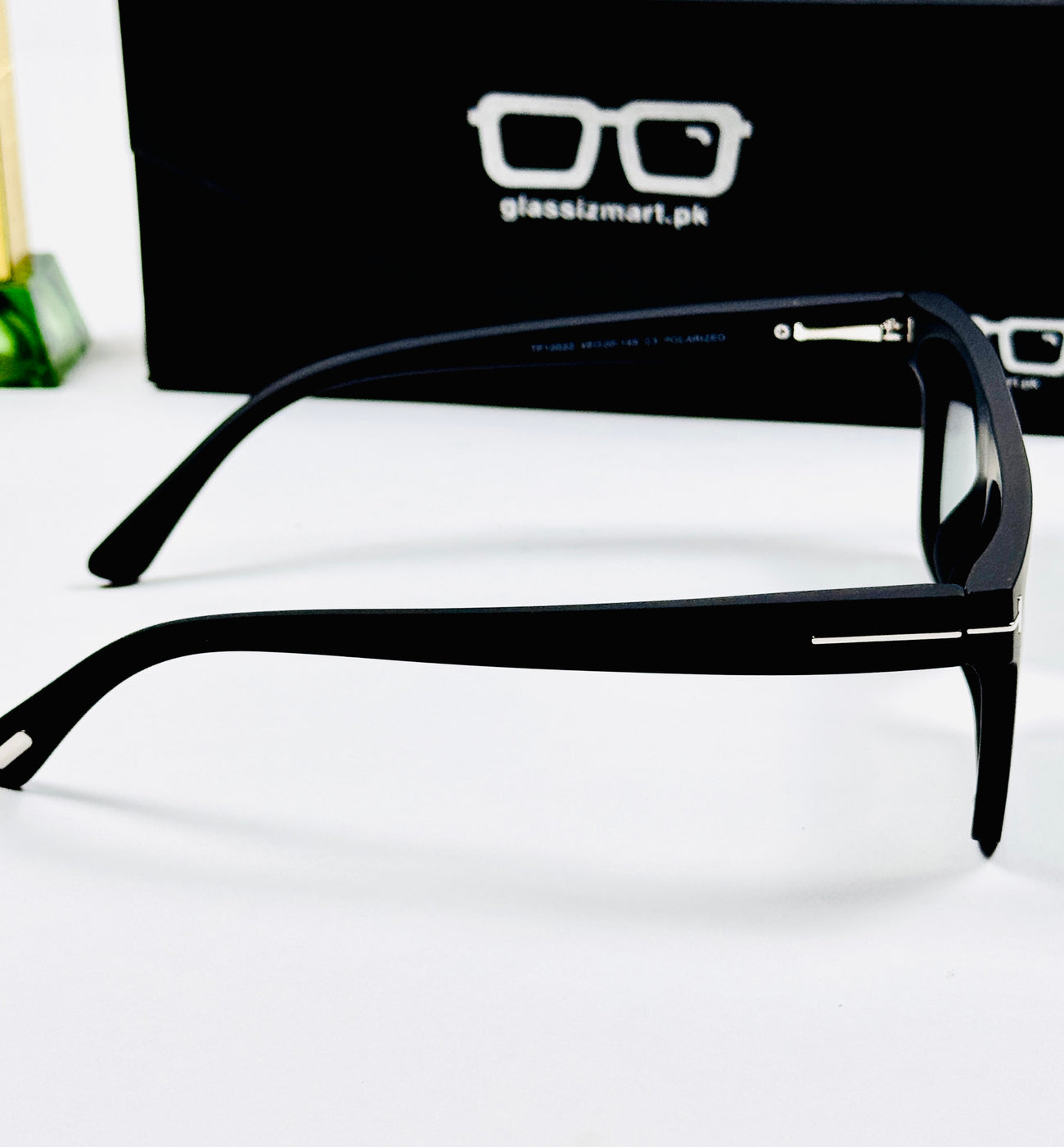 Tom Ford – 2022 - 49 - Black Green – Acetate - Sunglasses – Unisex