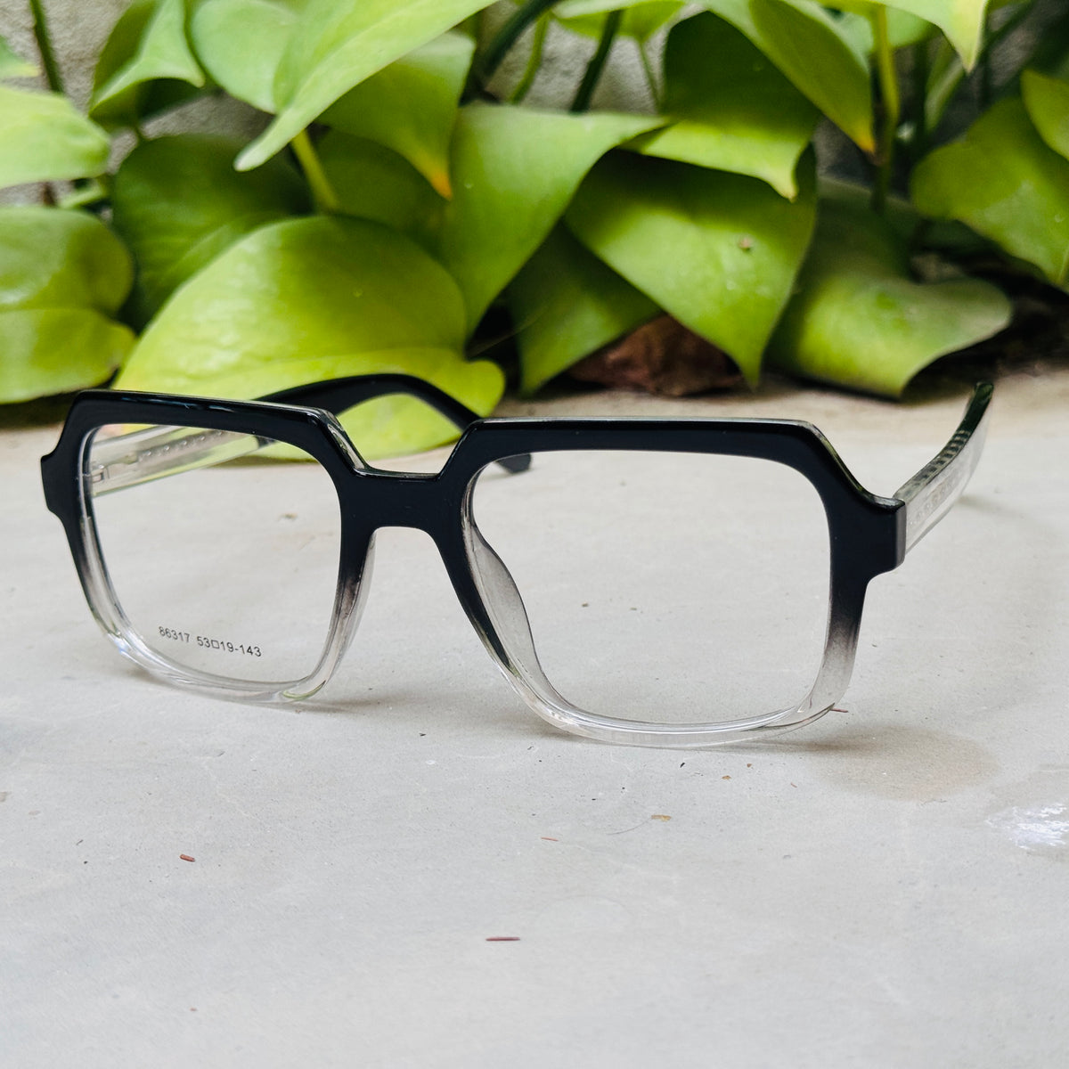 Tumbler – 86317 – 53 – Black Gradient –  Acetate - Optics – Unisex