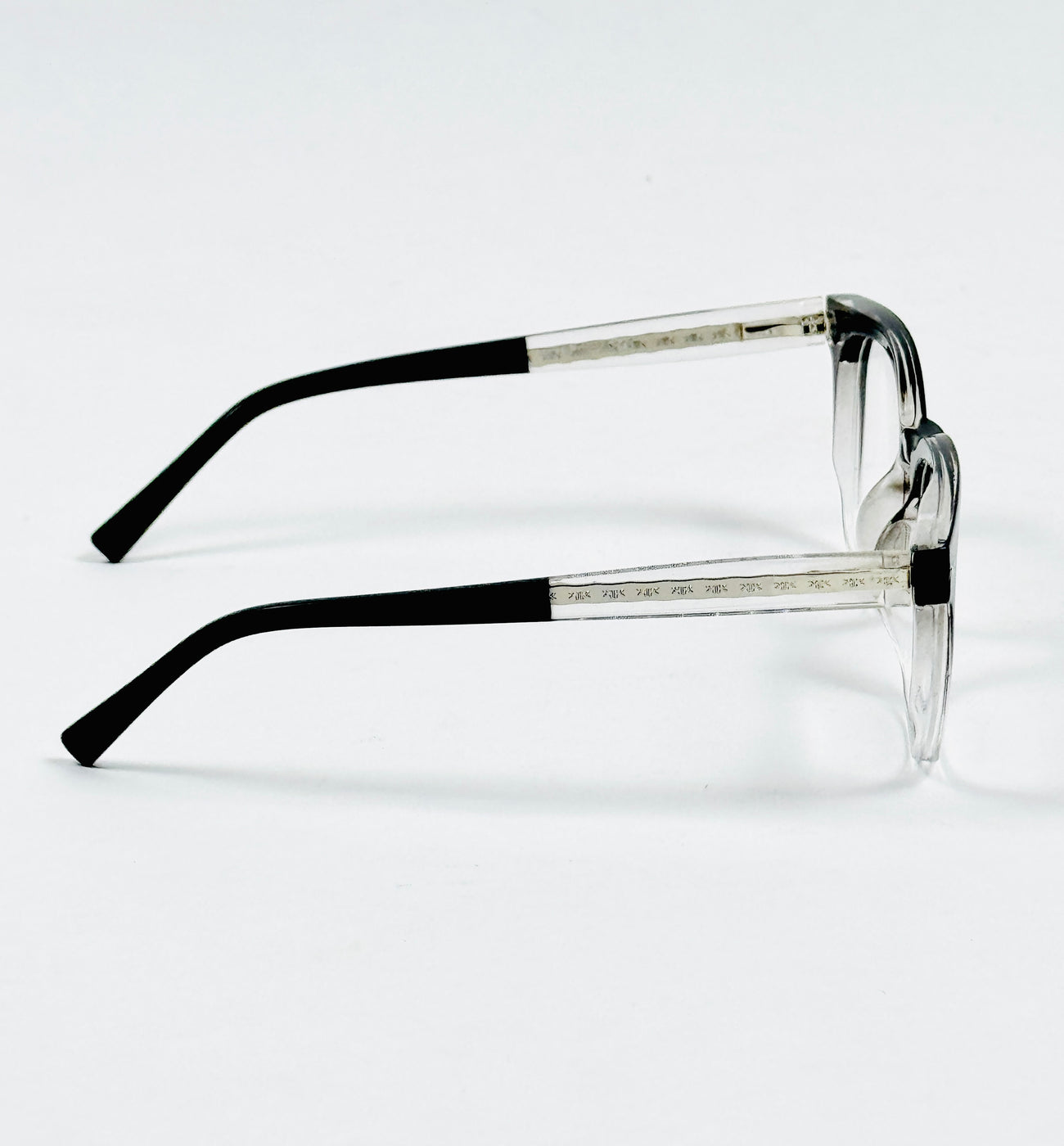 Tumbler – 86319 – 52 – Black Gradient –  Acetate - Optics – Unisex