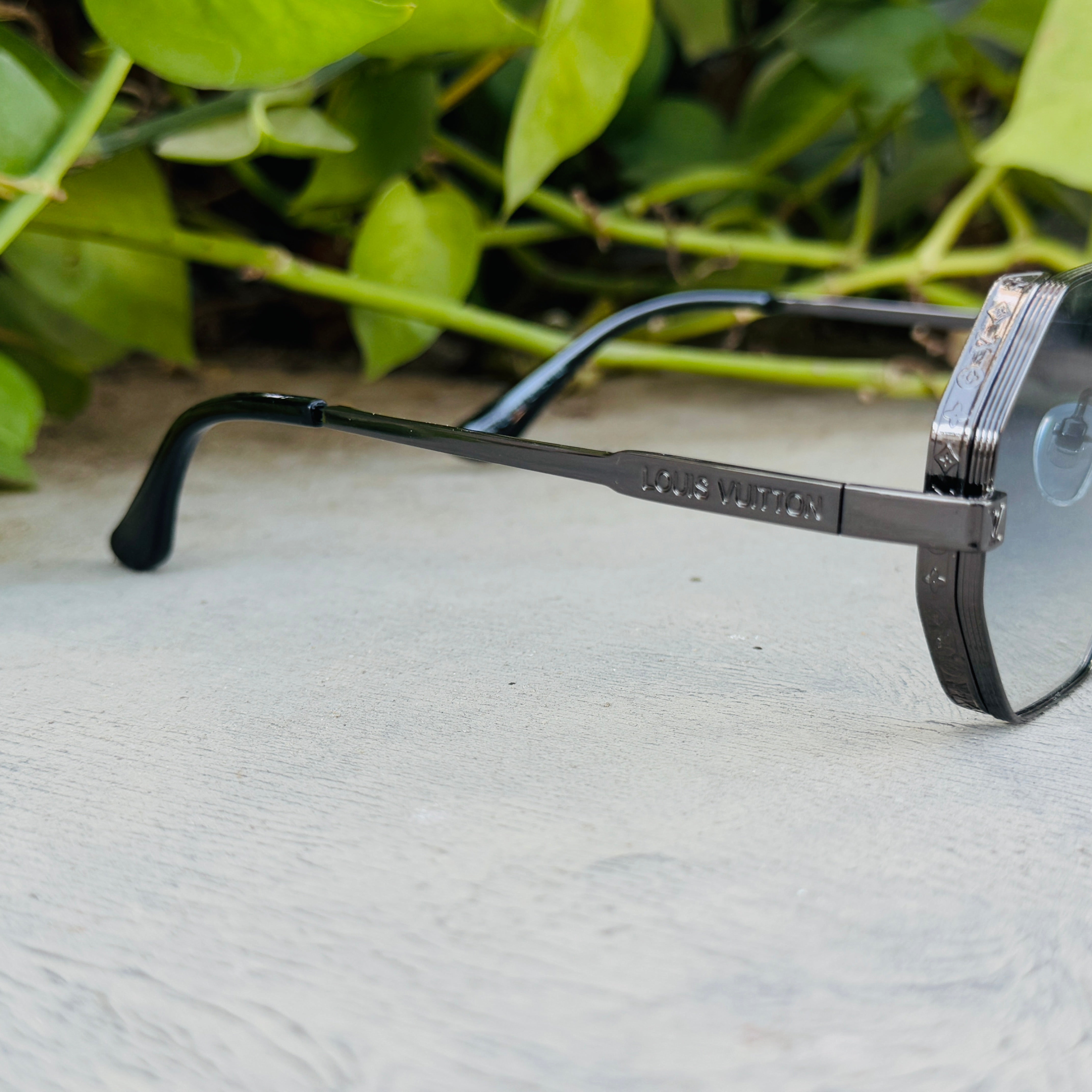 Louis Vuitton – 1938 – 57 – Grey Blue – Metal – Sunglasses – Ladies