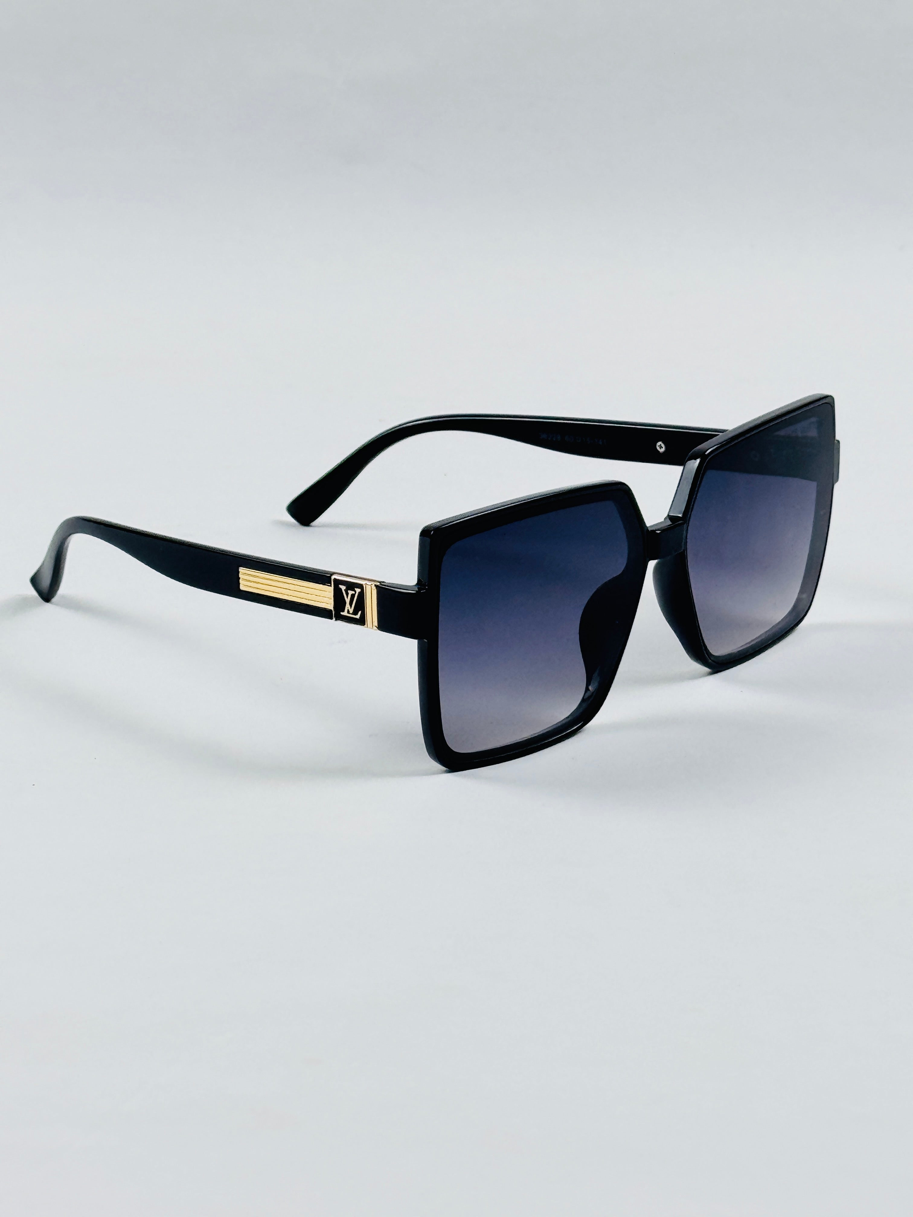 Louis Vuitton - 36228 – 60 – Black Gradient – Acetate – Sunglasses – Ladies