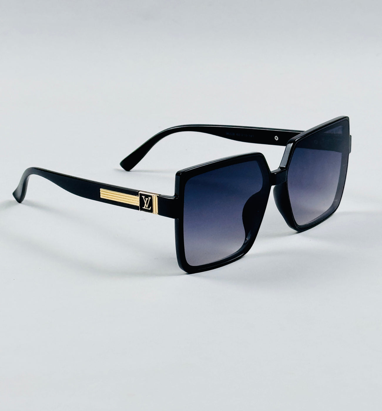 Louis Vuitton - 36228 – 60 – Black Gradient – Acetate – Sunglasses – Ladies