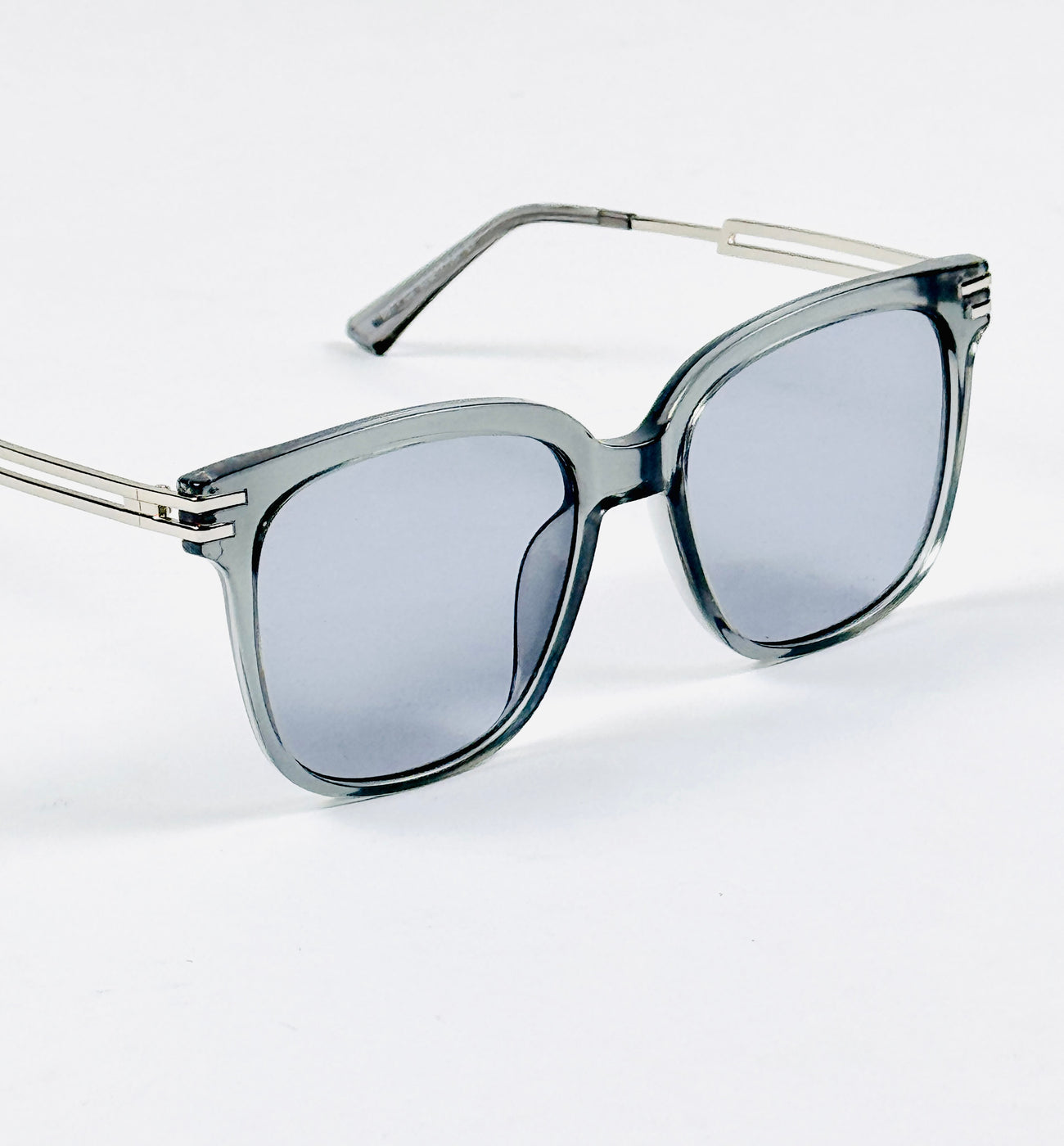 Moscot - 8872 – 53 – Grey – Acetate – Sunglasses – Unisex