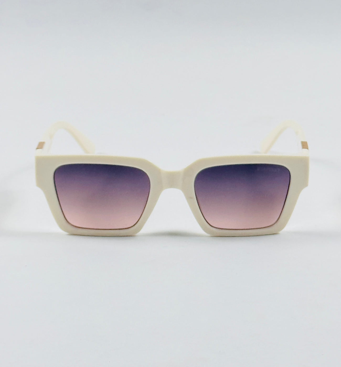 Burberry’s - 9017 – 50 – White Pink – Acetate – Sunglasses – Unisex