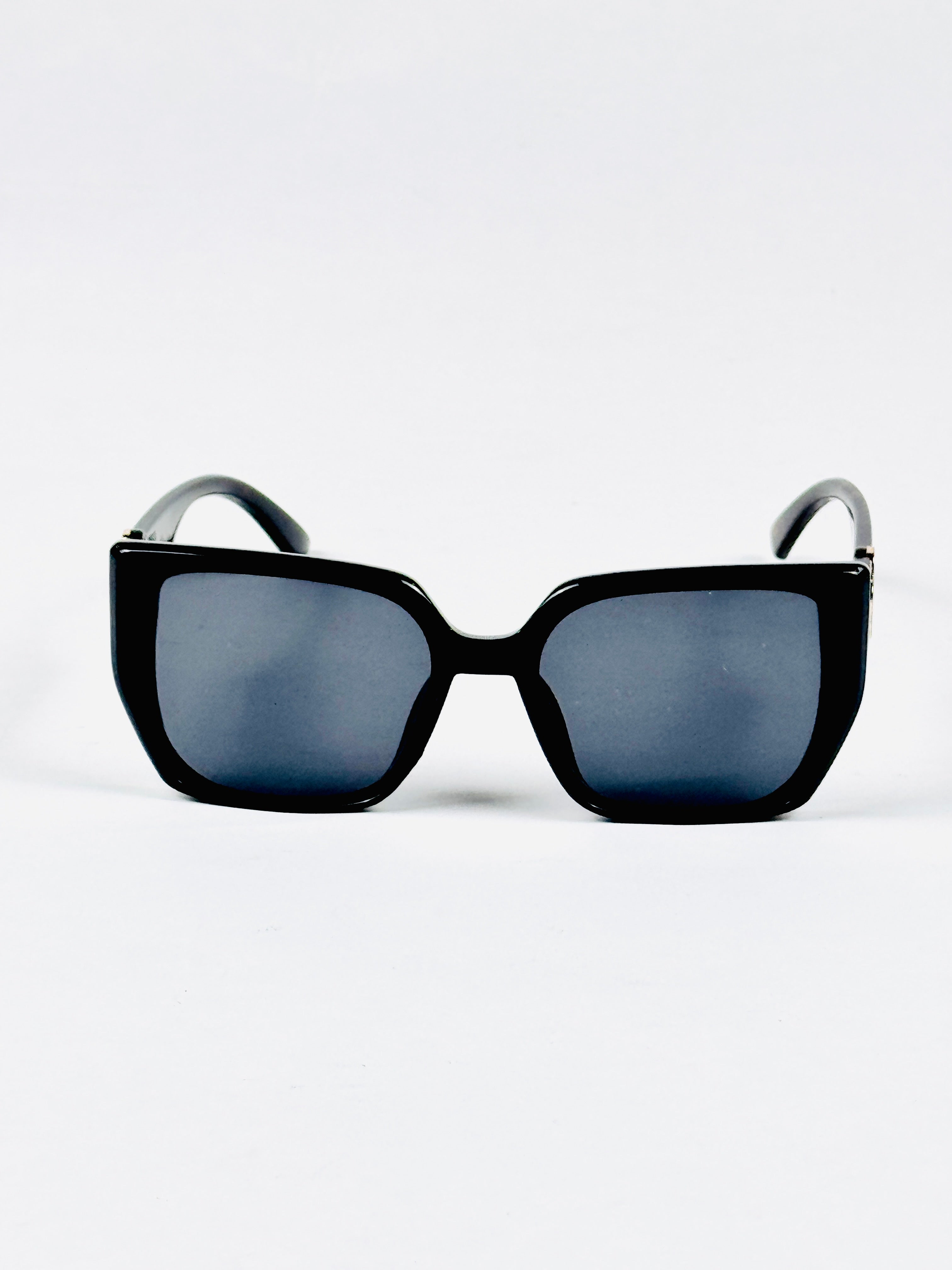 Louis Vuitton - 9106 – 62 – Black – Acetate – Sunglasses – Ladies
