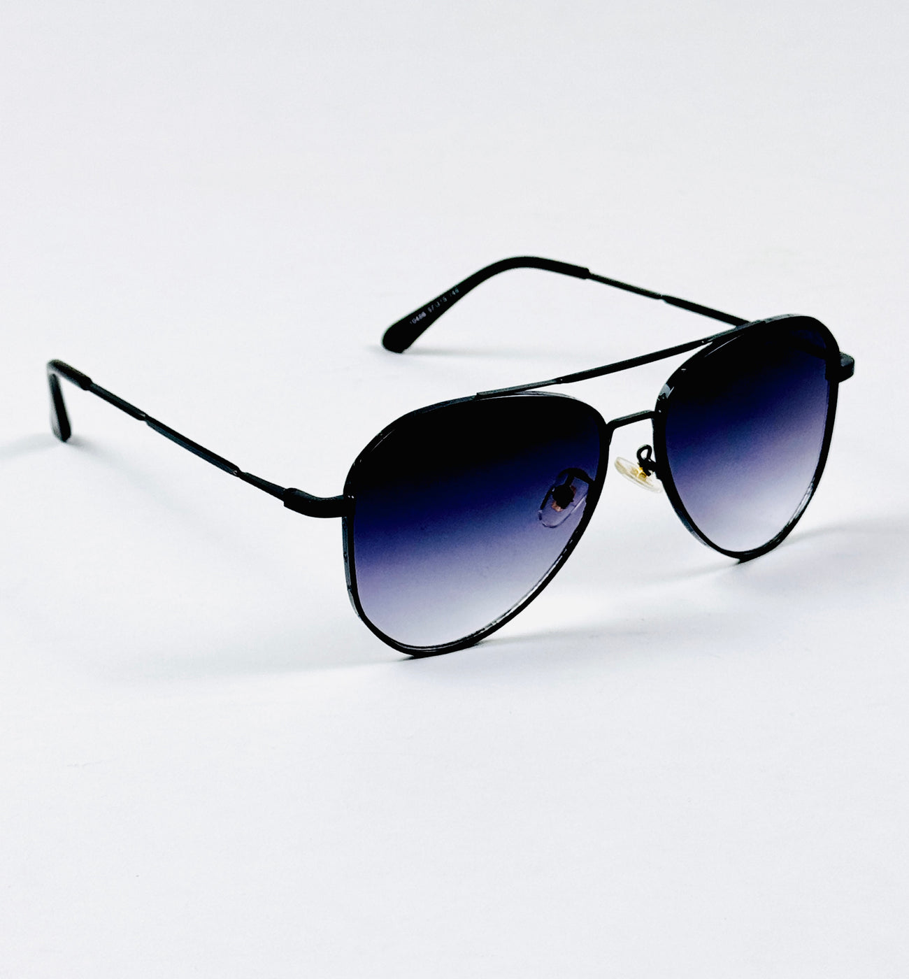 Louis Vuitton – 10456 – 57 – Black Gradient – Metal – Sunglasses – Unisex