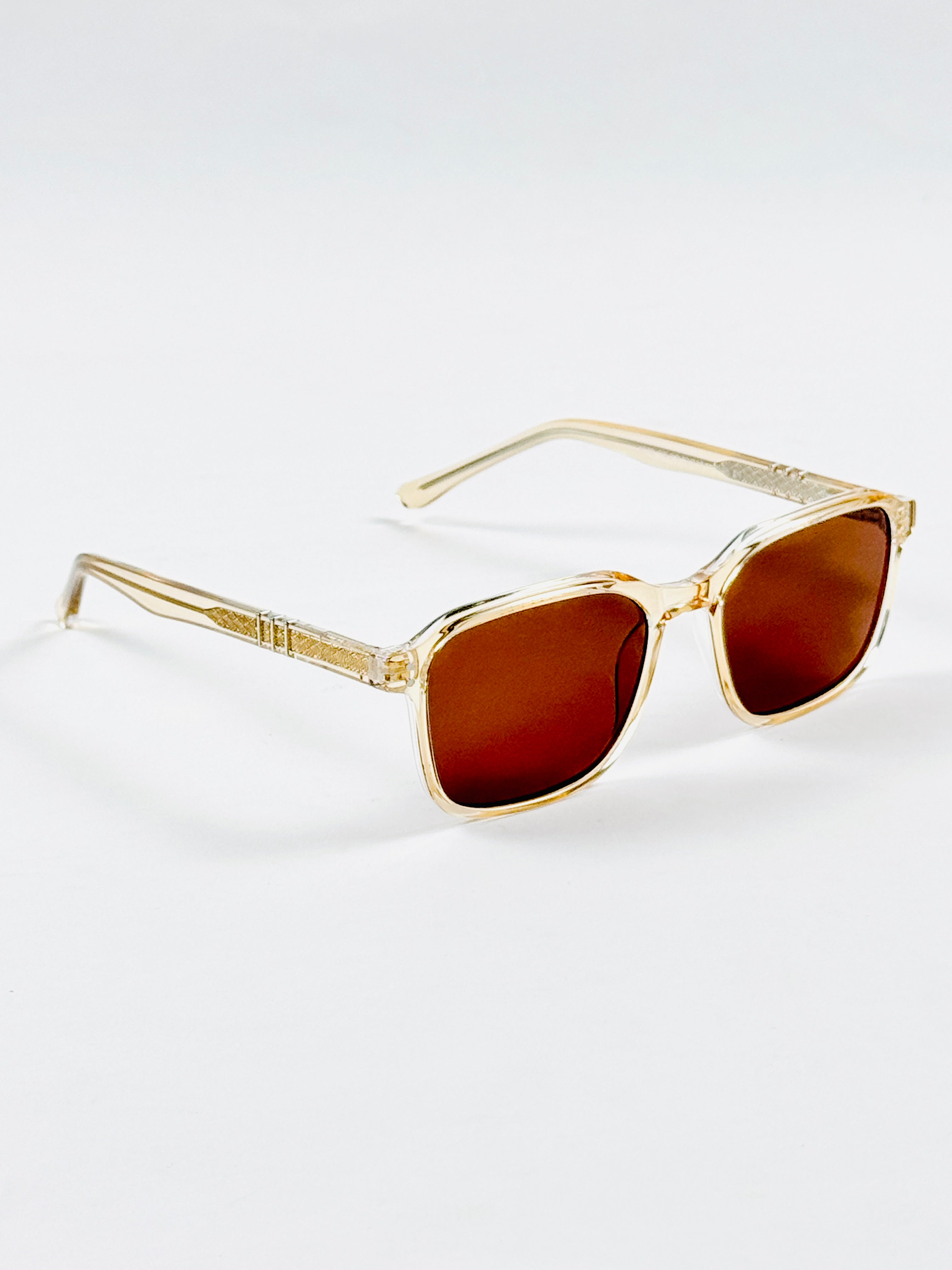 Moscot - 6506 – 52 – Transparent Brown – Acetate – Sunglasses – Unisex
