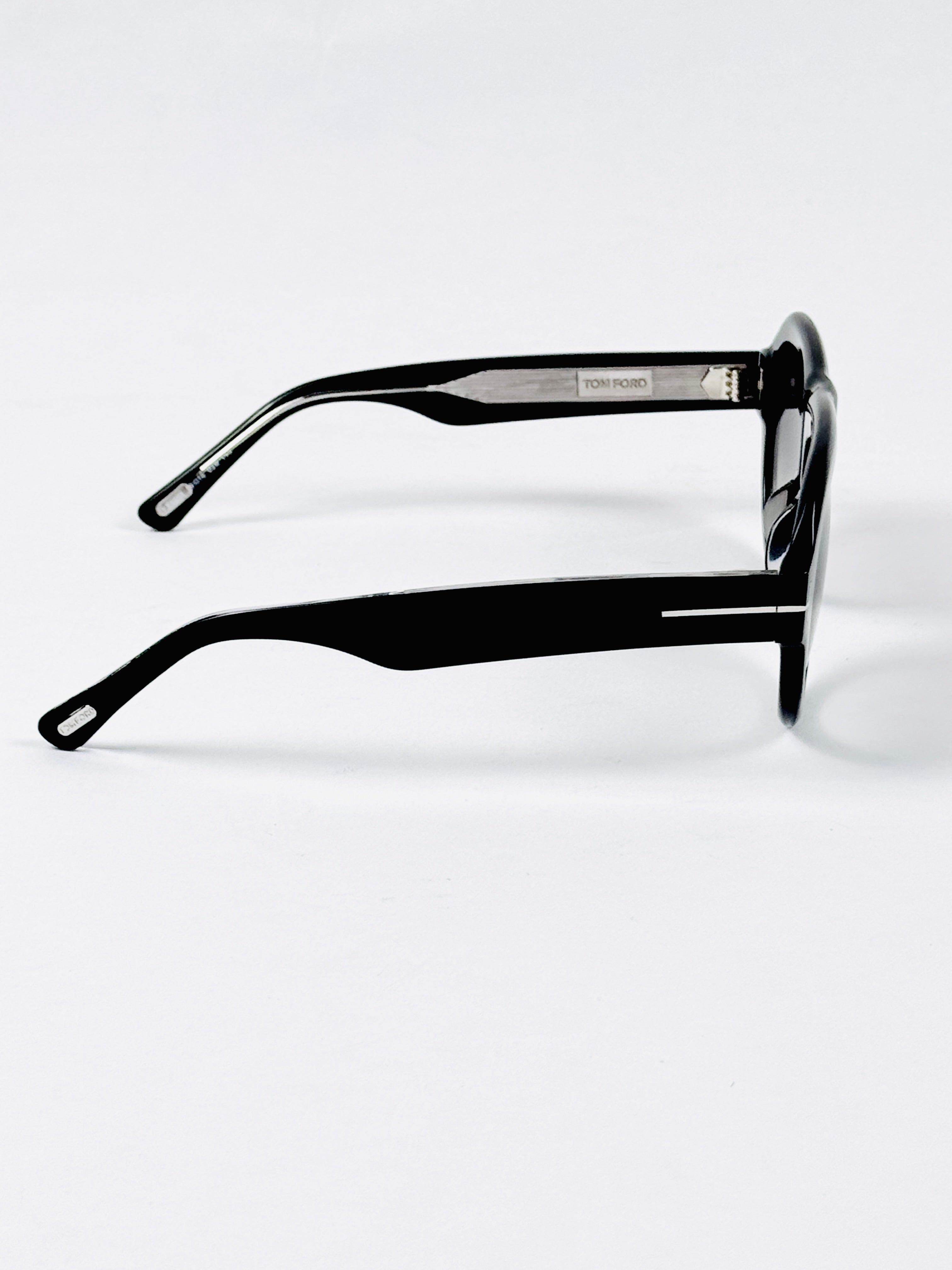 Tom Ford – 1225 - 59 - Black Gradient – Acetate - Sunglasses – Unisex - Premium