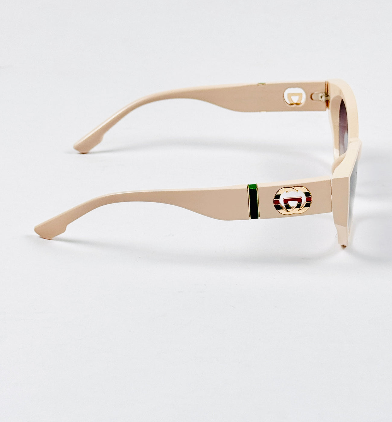 Gucci- 3362 – 62 – White Black Gradient – Acetate – Sunglasses – Ladies