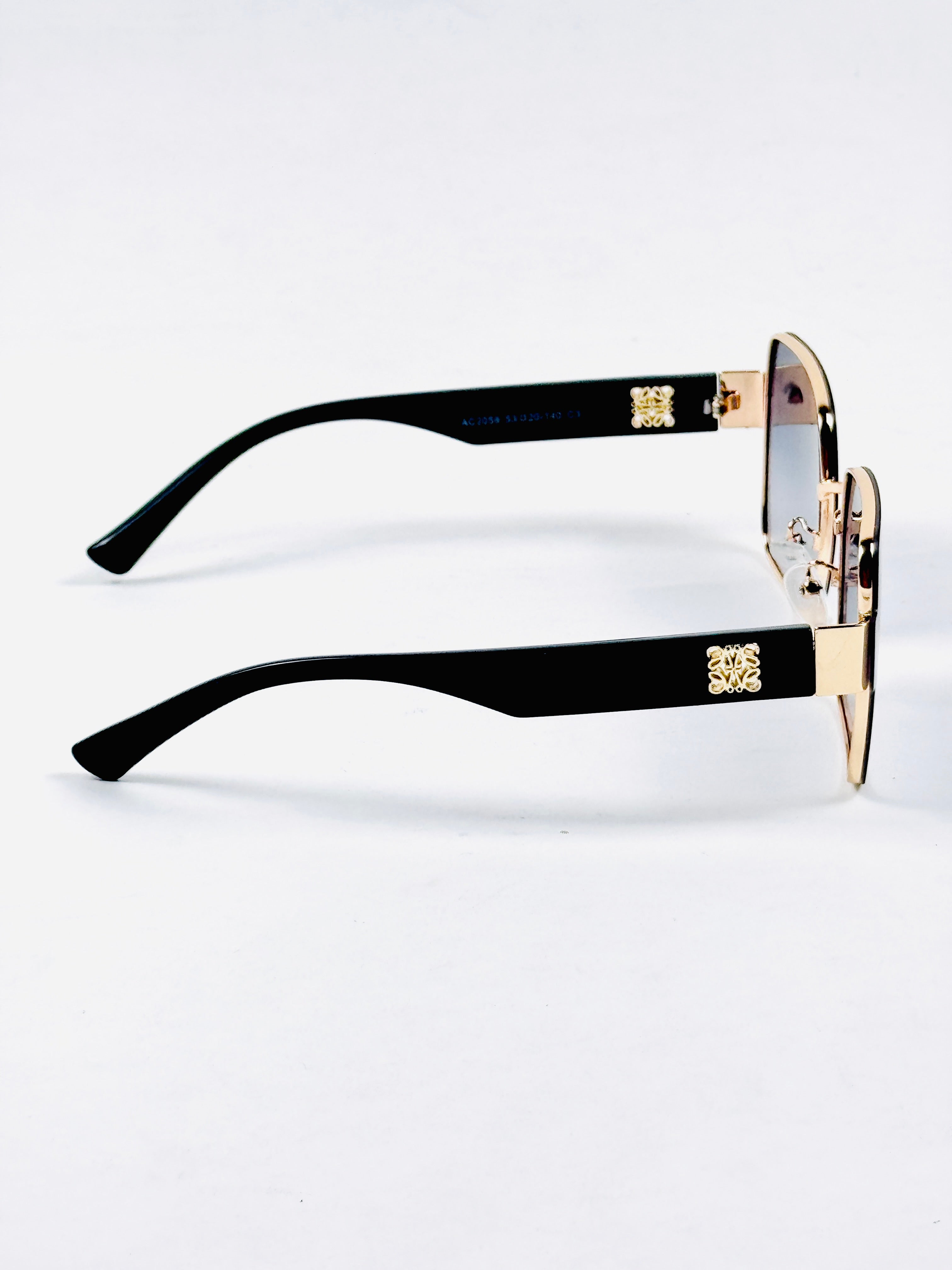 Loewe – 2058 – 53 – Golden Black Gradient – Metal – Sunglasses – Ladies