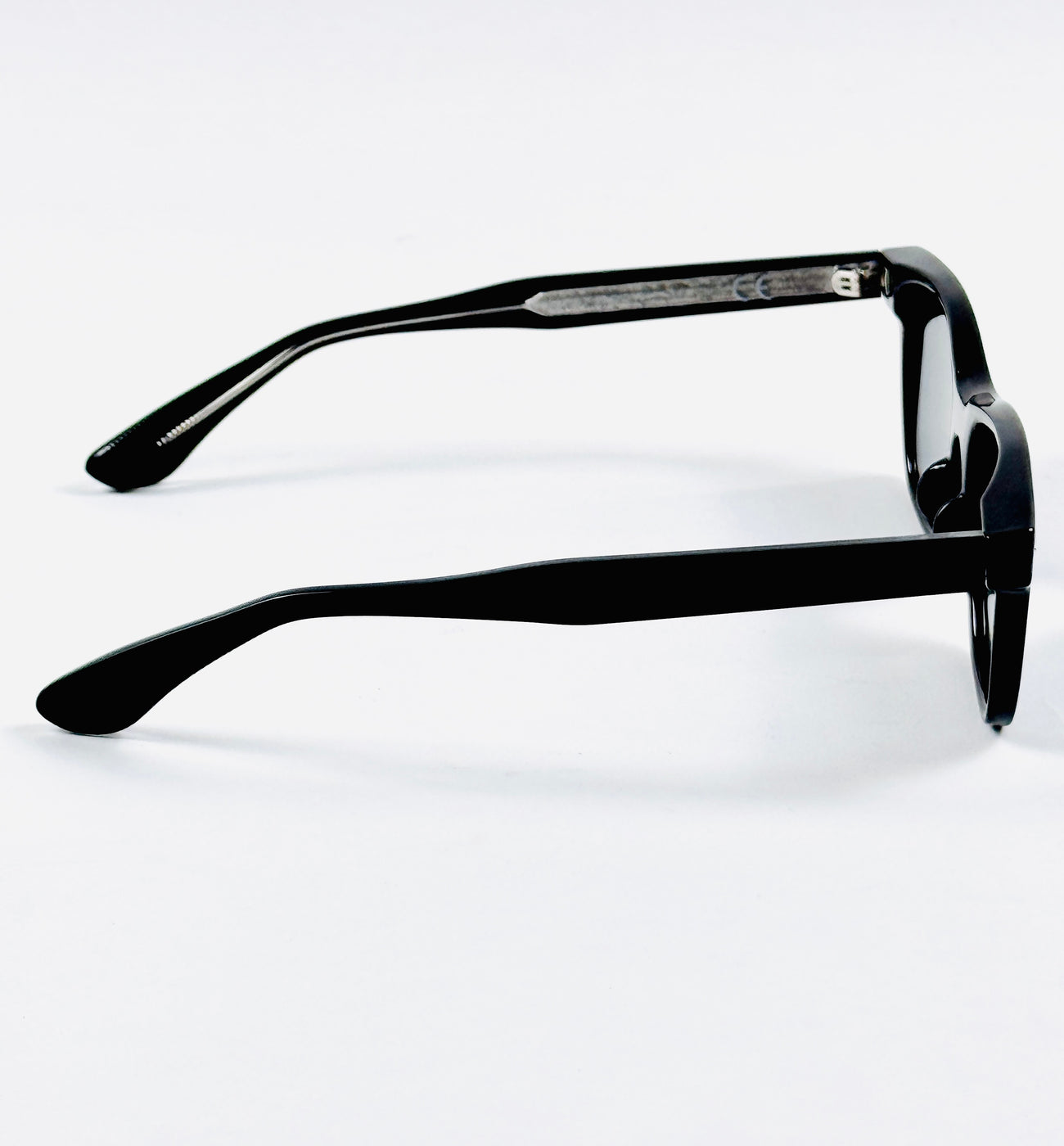 Moscot - 6217 – 52 – Black – Acetate – Sunglasses – Unisex