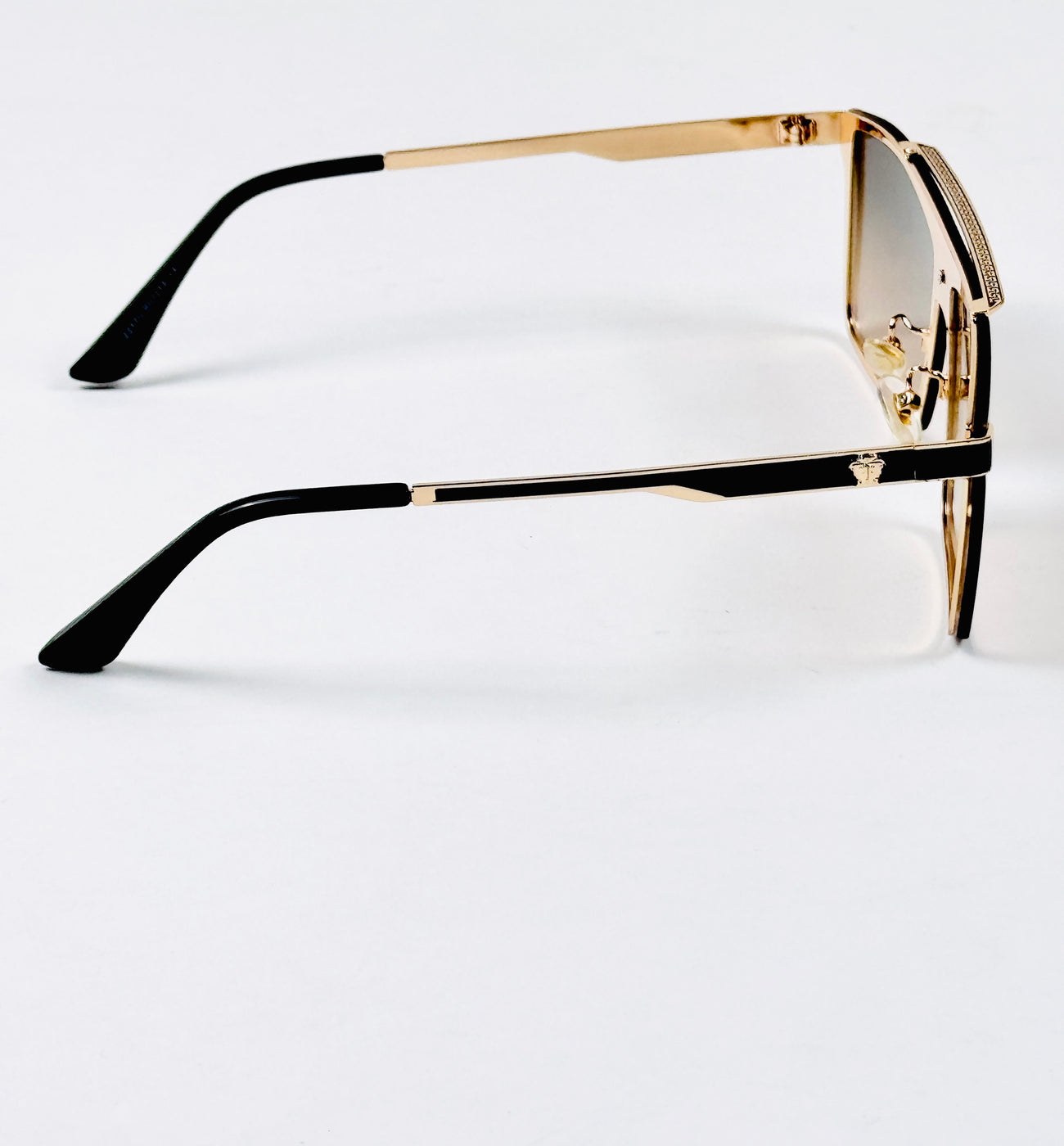 Versace’s – 22170 – 60 – Golden Brown – Metal – Sunglasses – Unisex