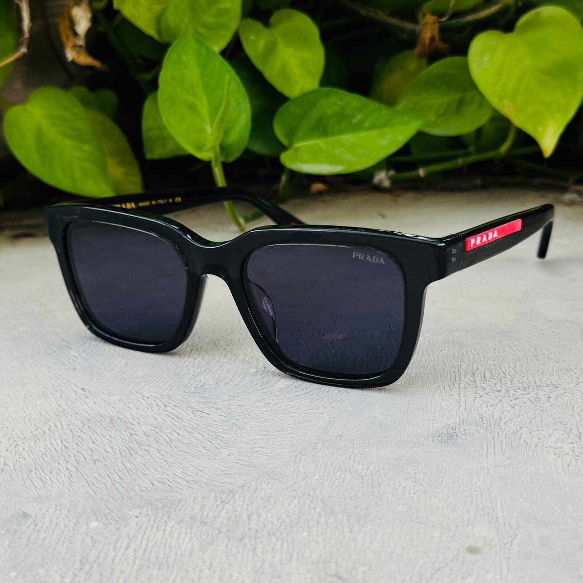 Prada – PS09Q - 52 – Black – Acetate - Sunglasses – Unisex - Premium