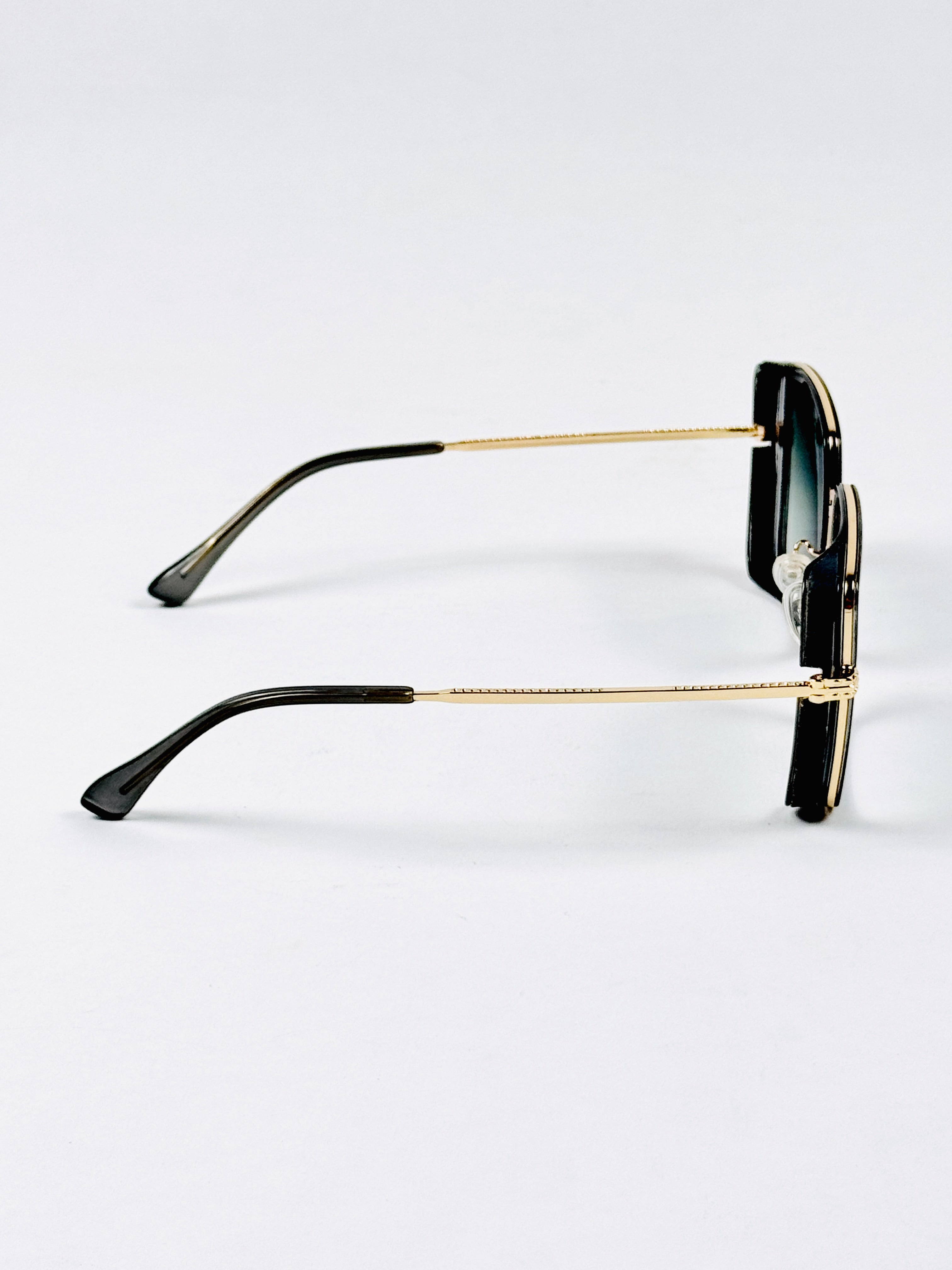 Dior – 220 – 56 – Golden Green Gradient – Metal – Sunglasses – Ladies
