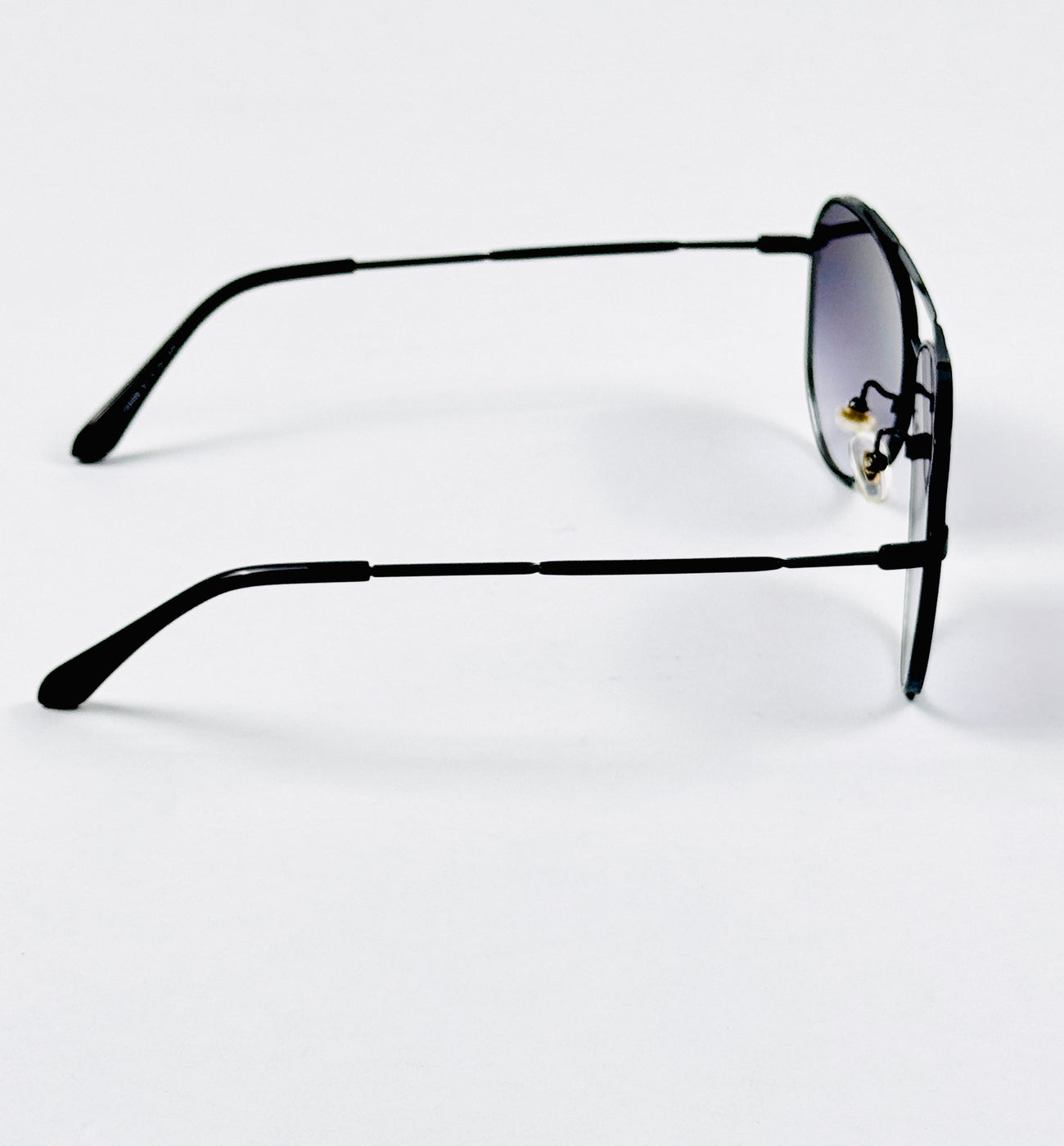 Louis Vuitton – 10456 – 57 – Black Gradient – Metal – Sunglasses – Unisex