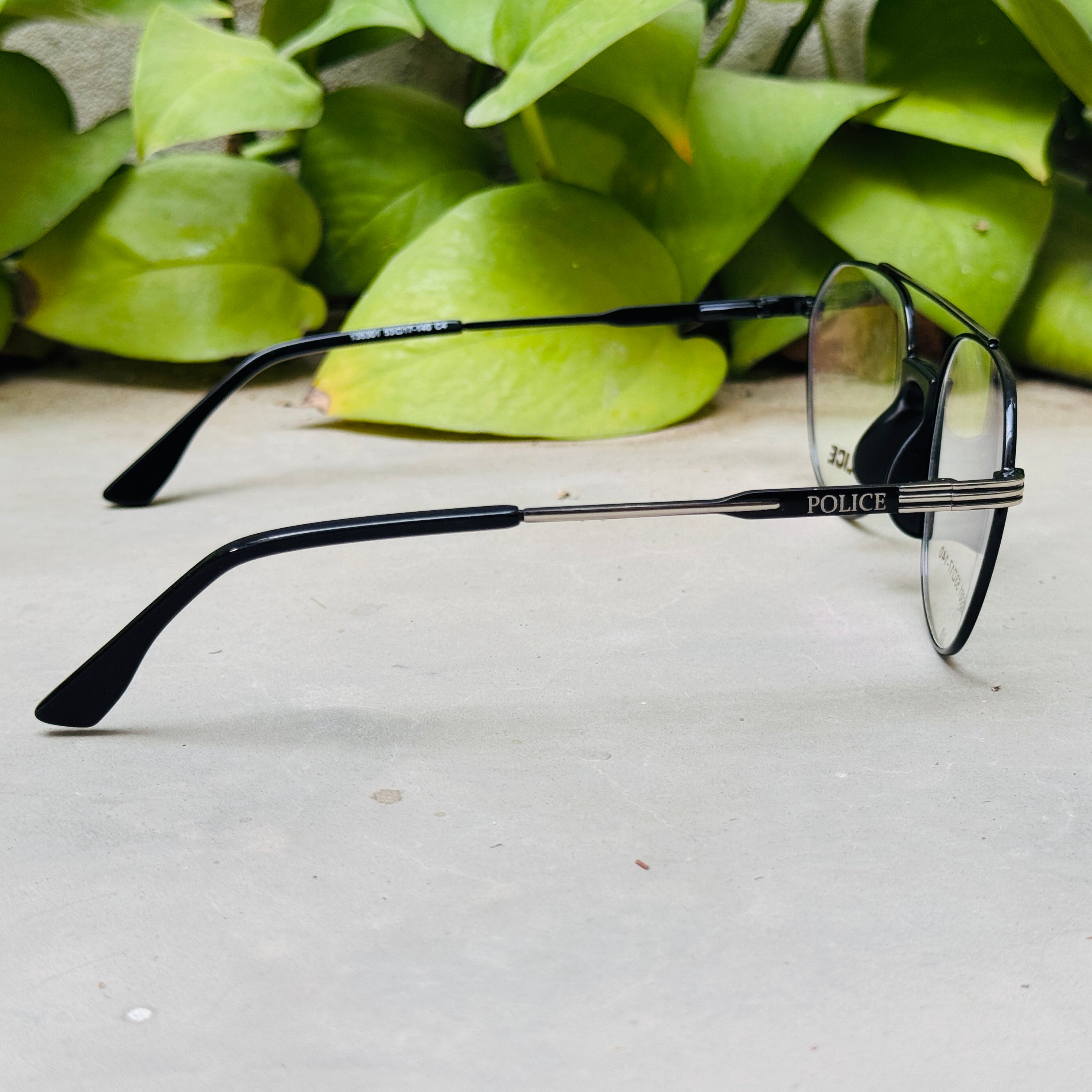 Police – 135301 – 53 – Silver Black –  Metal - Optics – Unisex