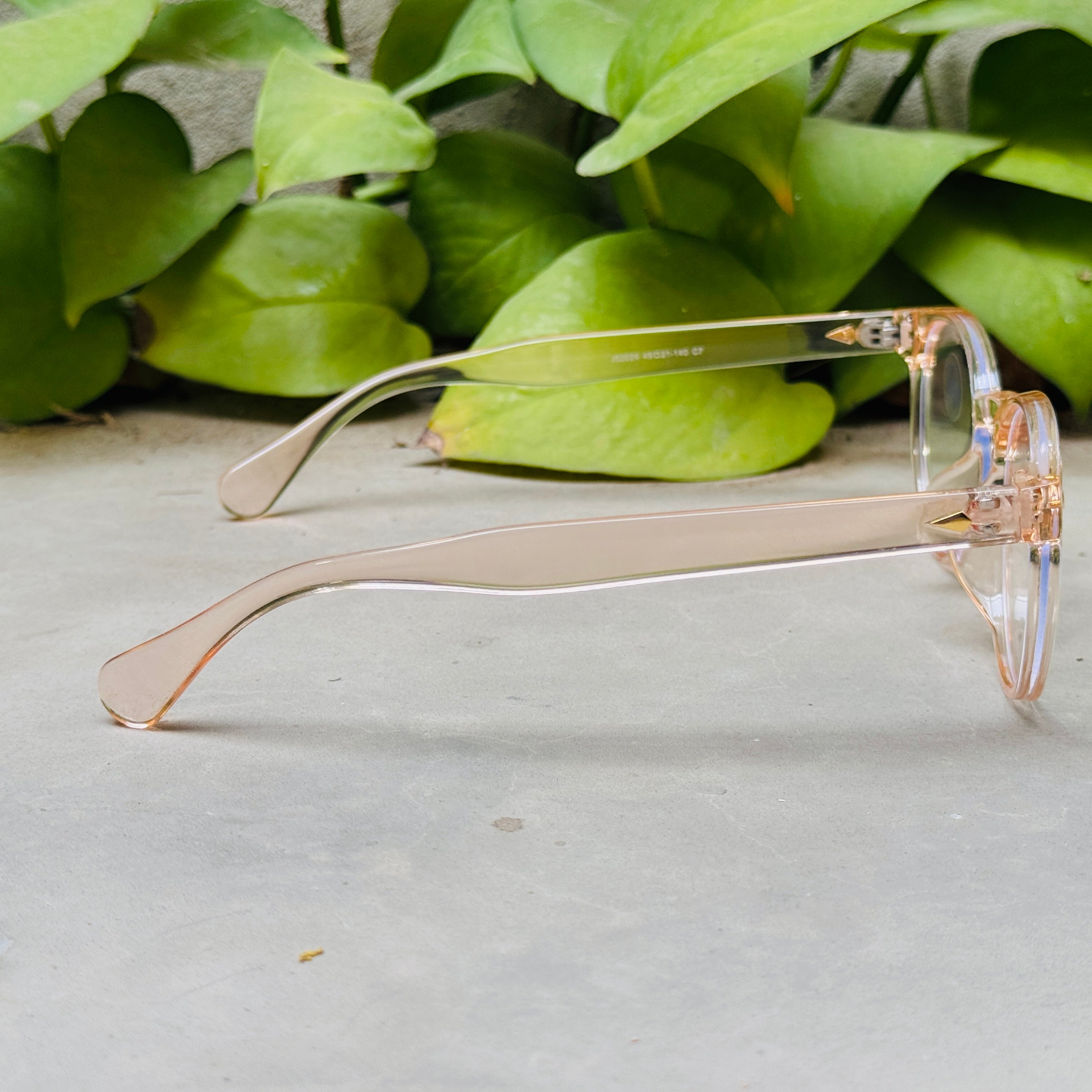 Dior – 52024 – 49 – Translucent –  Acetate - Optics – Unisex
