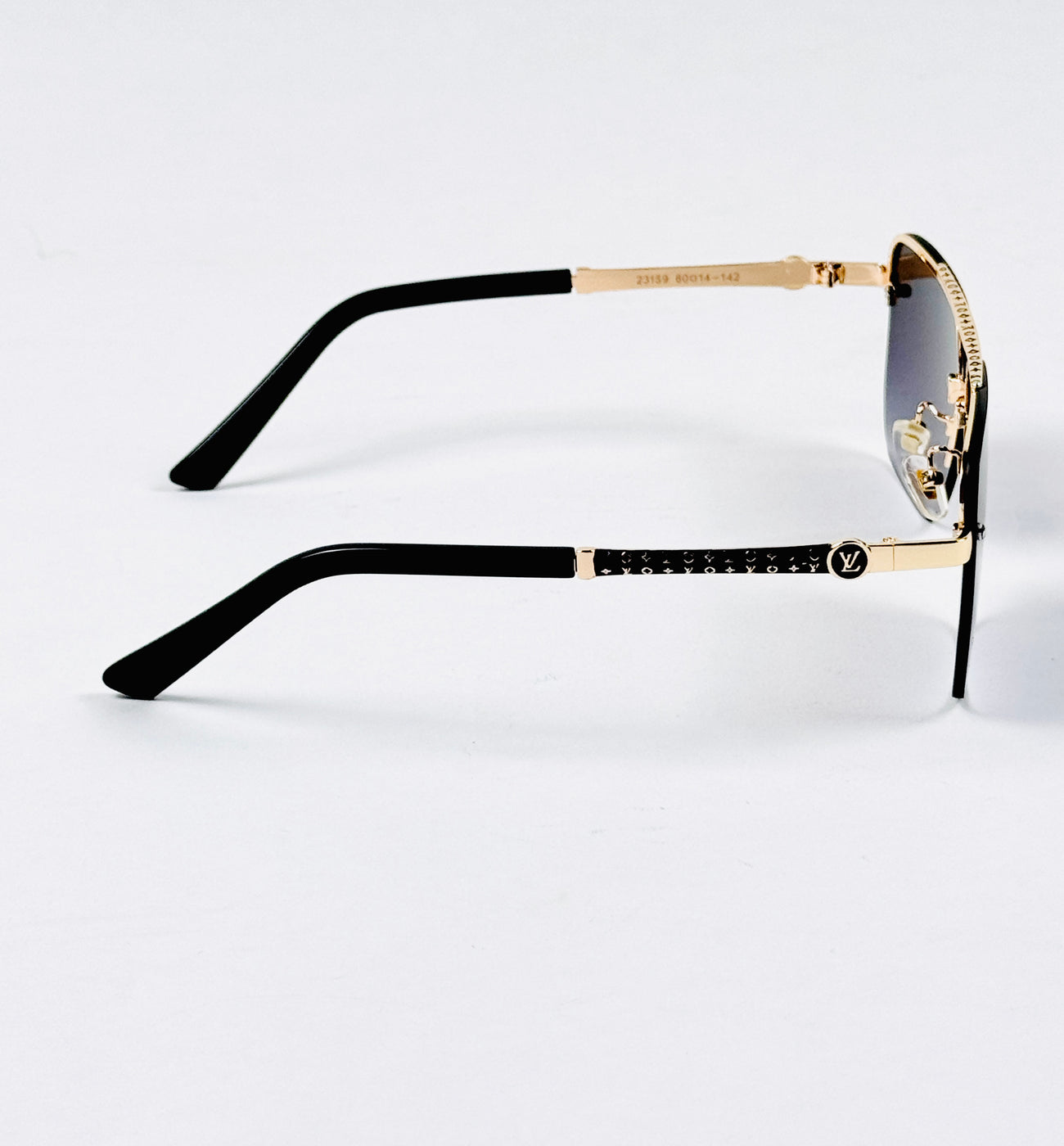 Louis Vuitton – 23159 – 60 – Golden Black Gradient – Metal – Sunglasses – Unisex